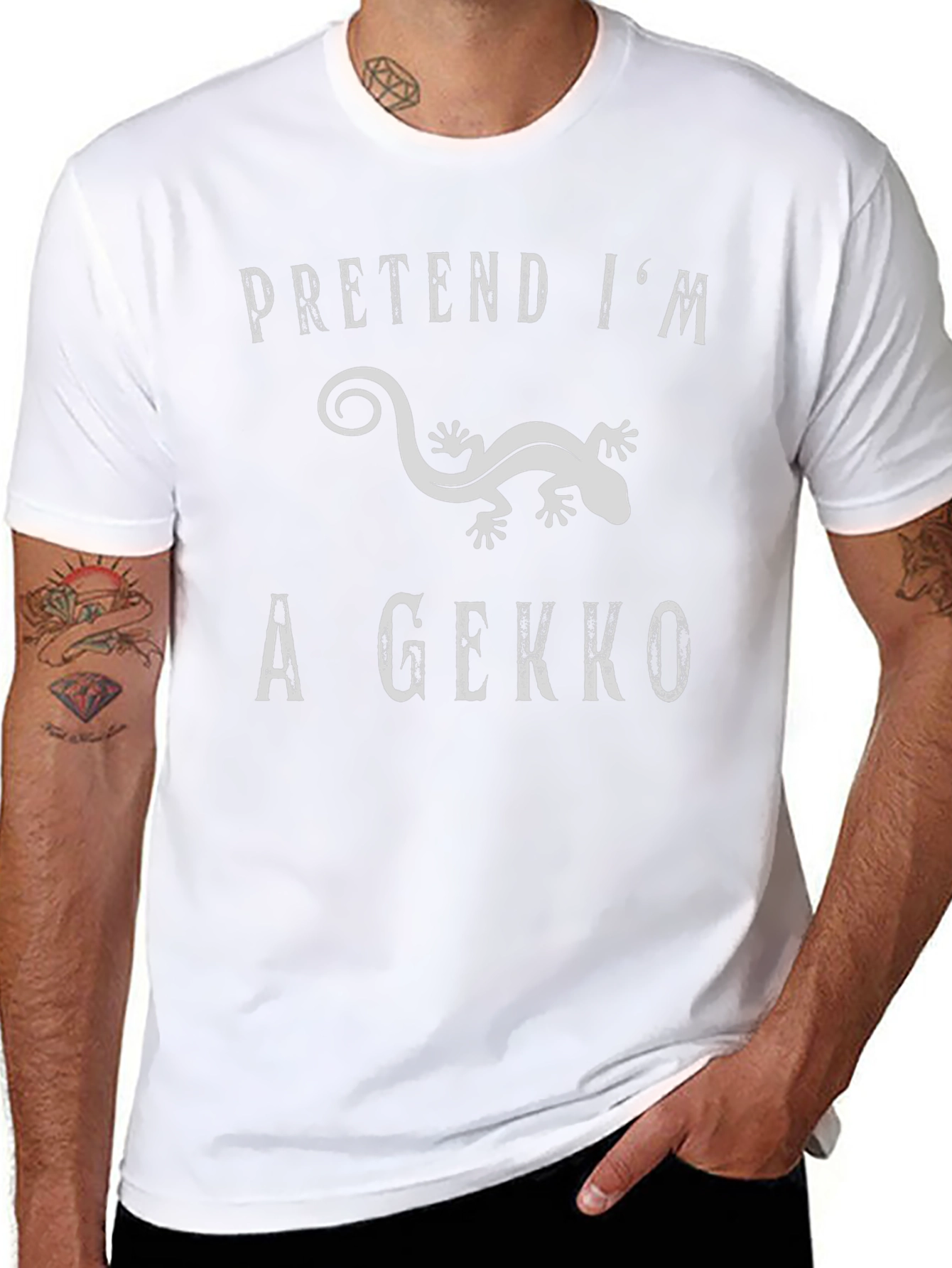 Pretend Im a Gecko Graphic T-Shirt