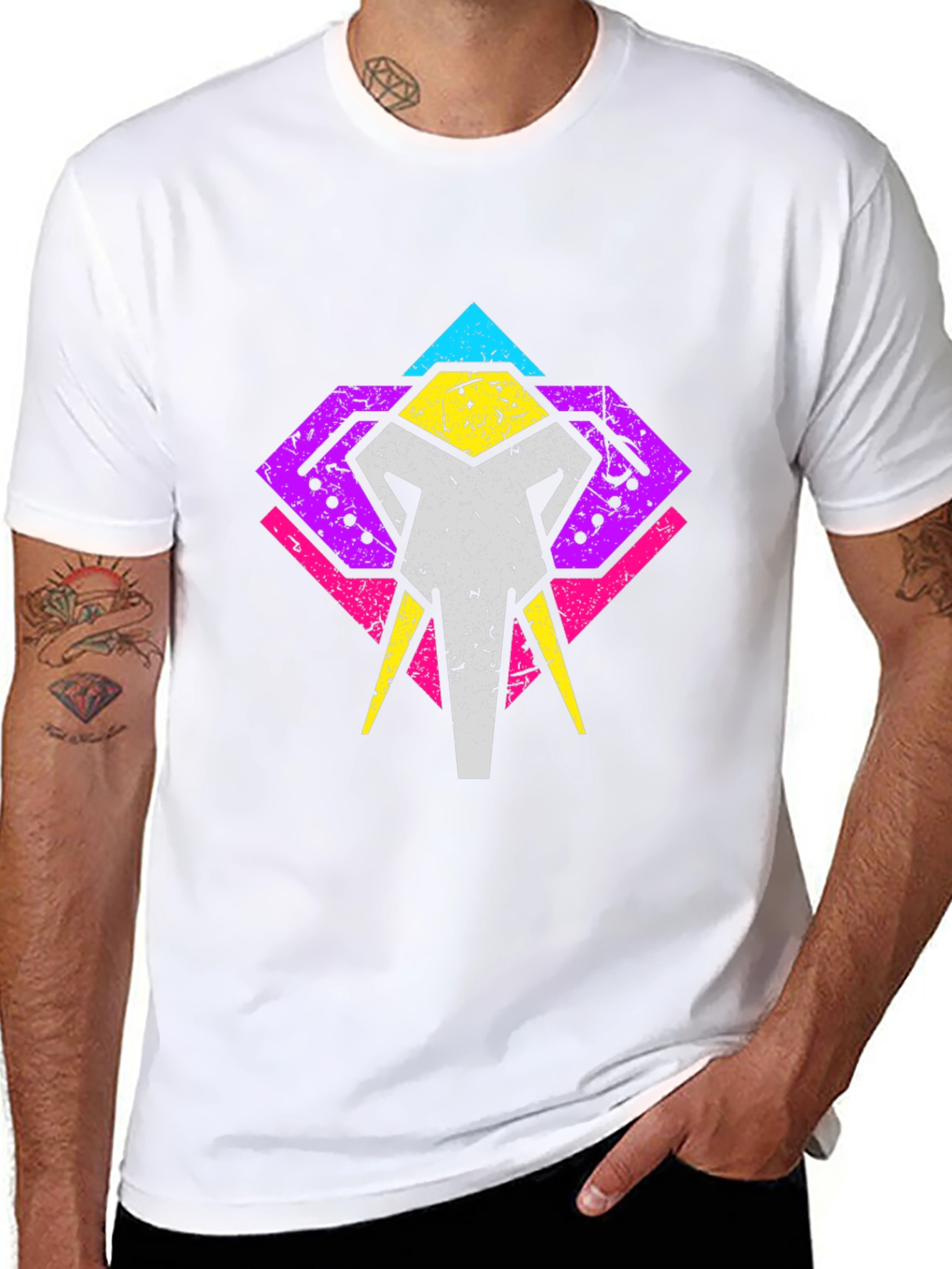 Retro Elephant Graphic Tee - Stylish Animal Design T-Shirt