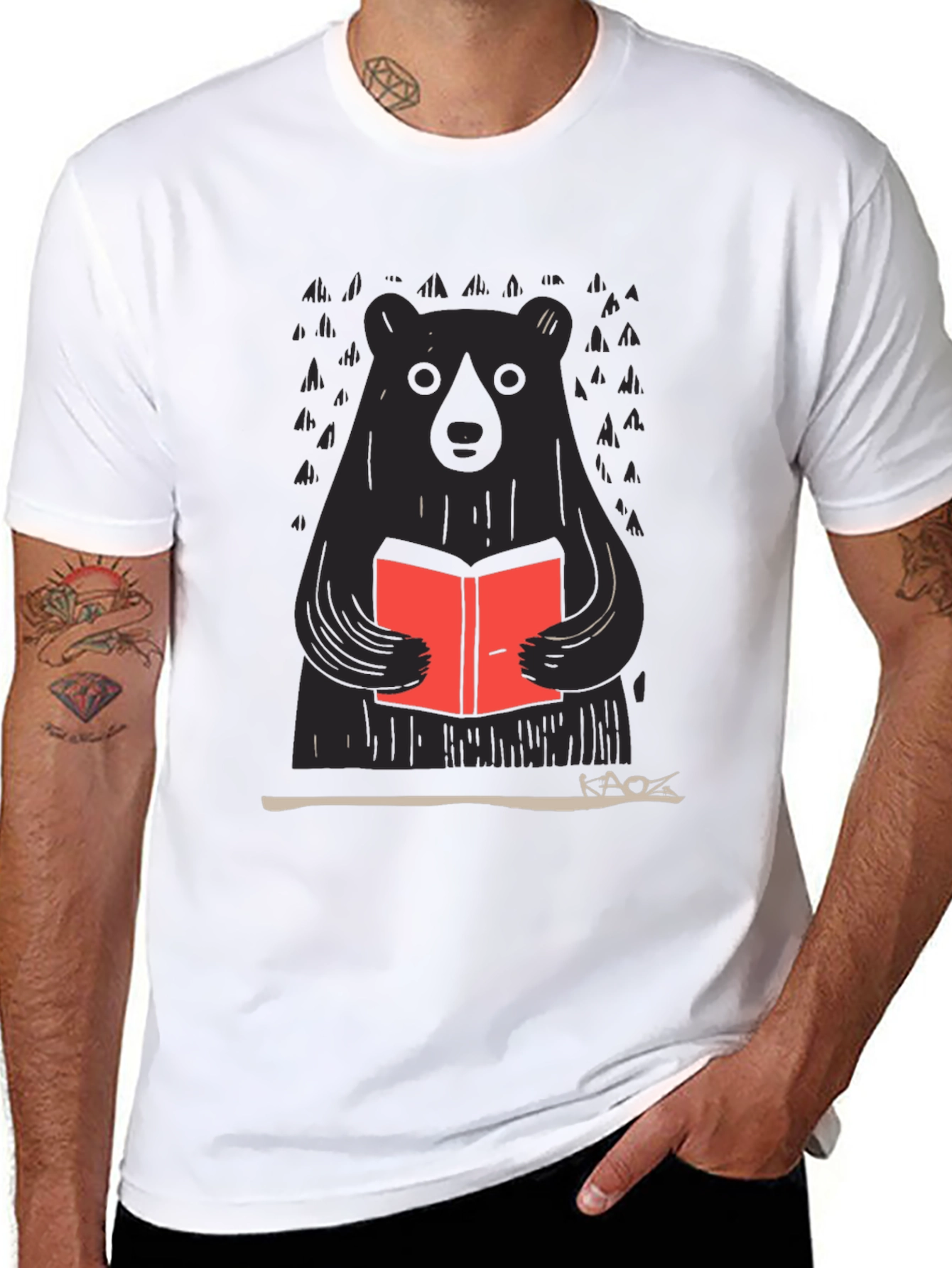 Bear Reading Book Graphic Tee - Black