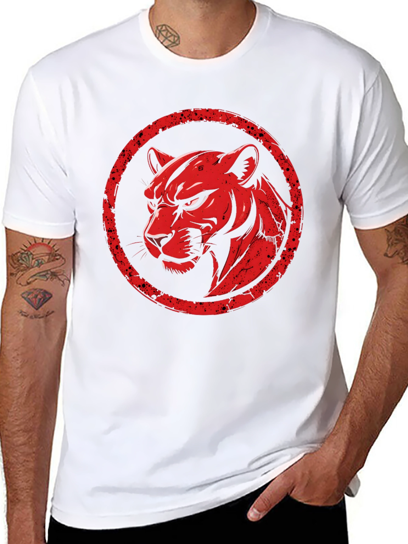 Red Panther Graphic Print Black T-Shirt