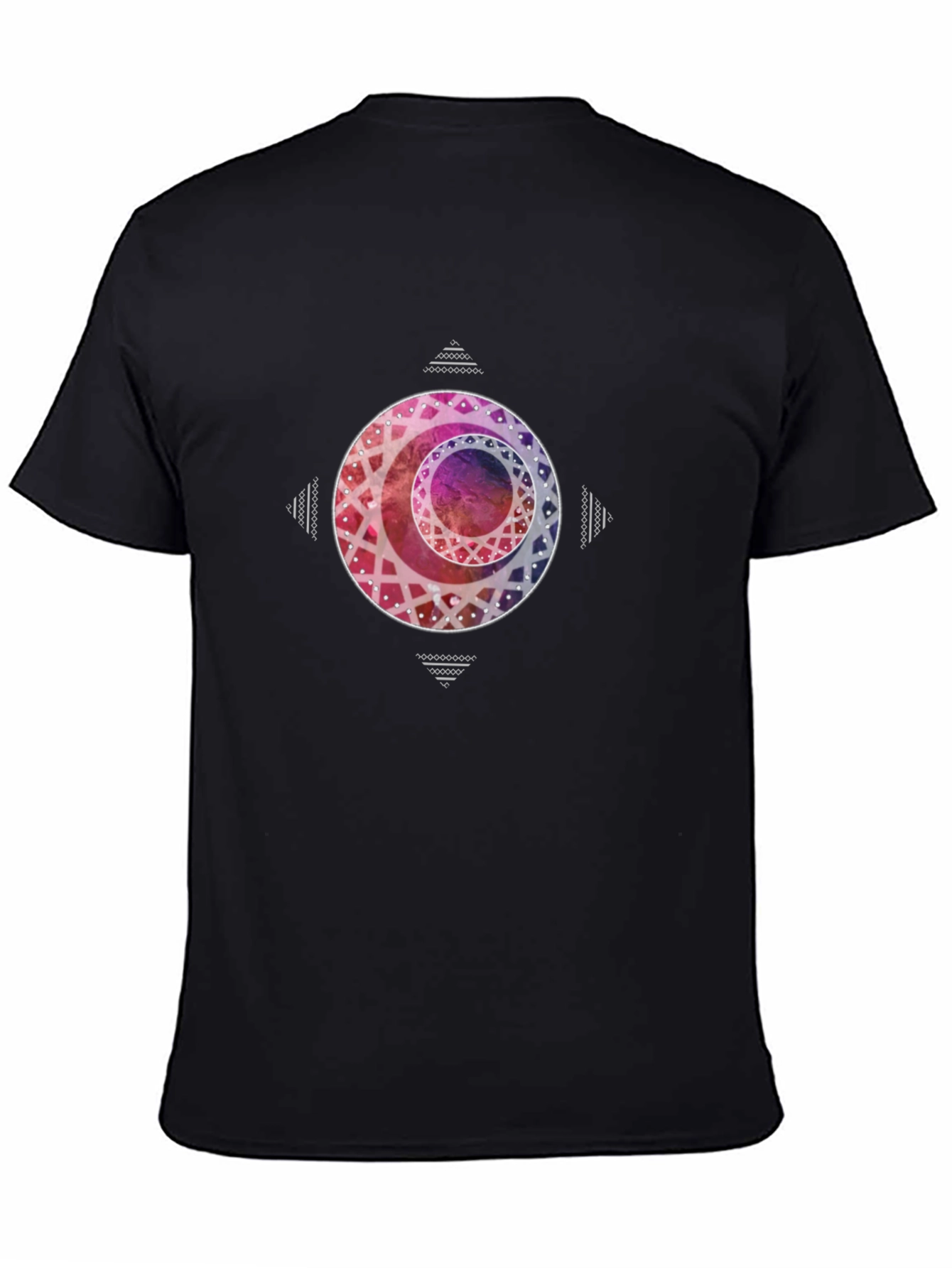 Geometric Circle Graphic Tee - Trendy Casual Wear