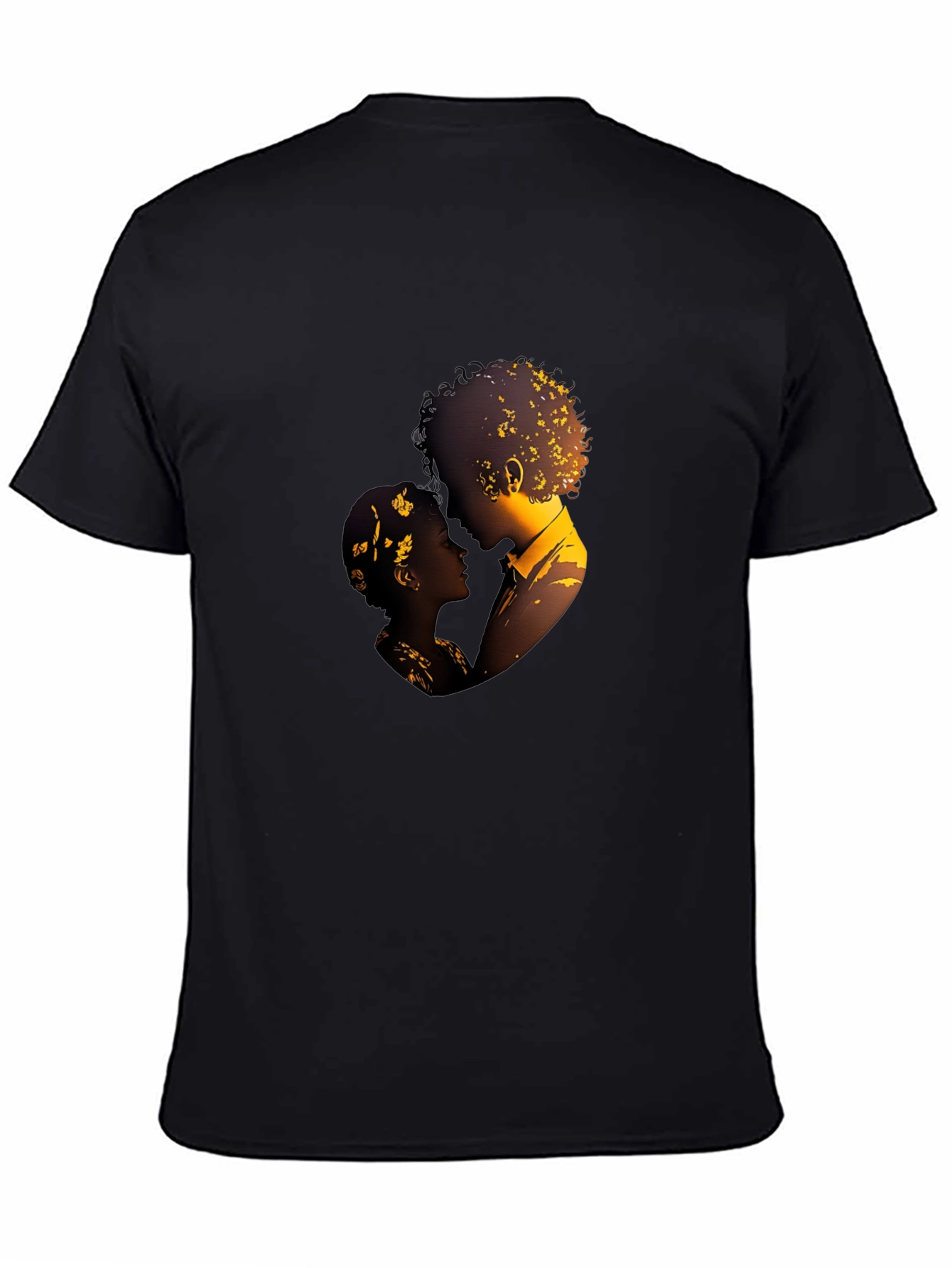 Romantic Silhouette Graphic Tee - Black