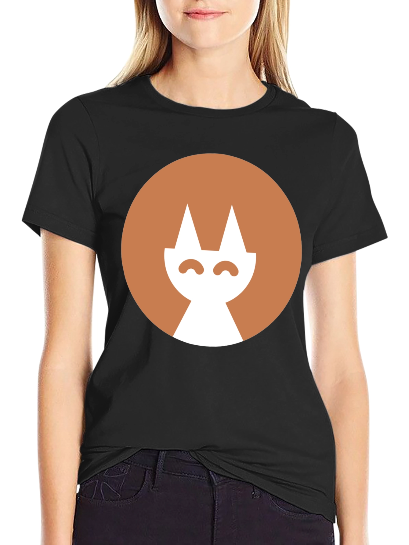 Minimalist Cat Graphic Tee - Casual Style