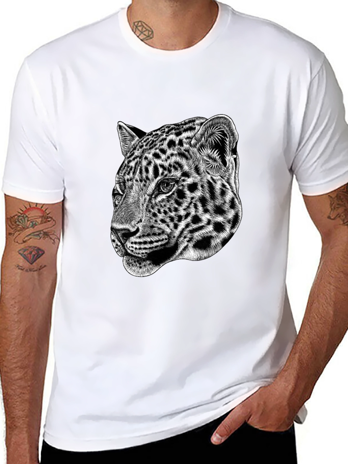Leopard Graphic Print Black T-Shirt