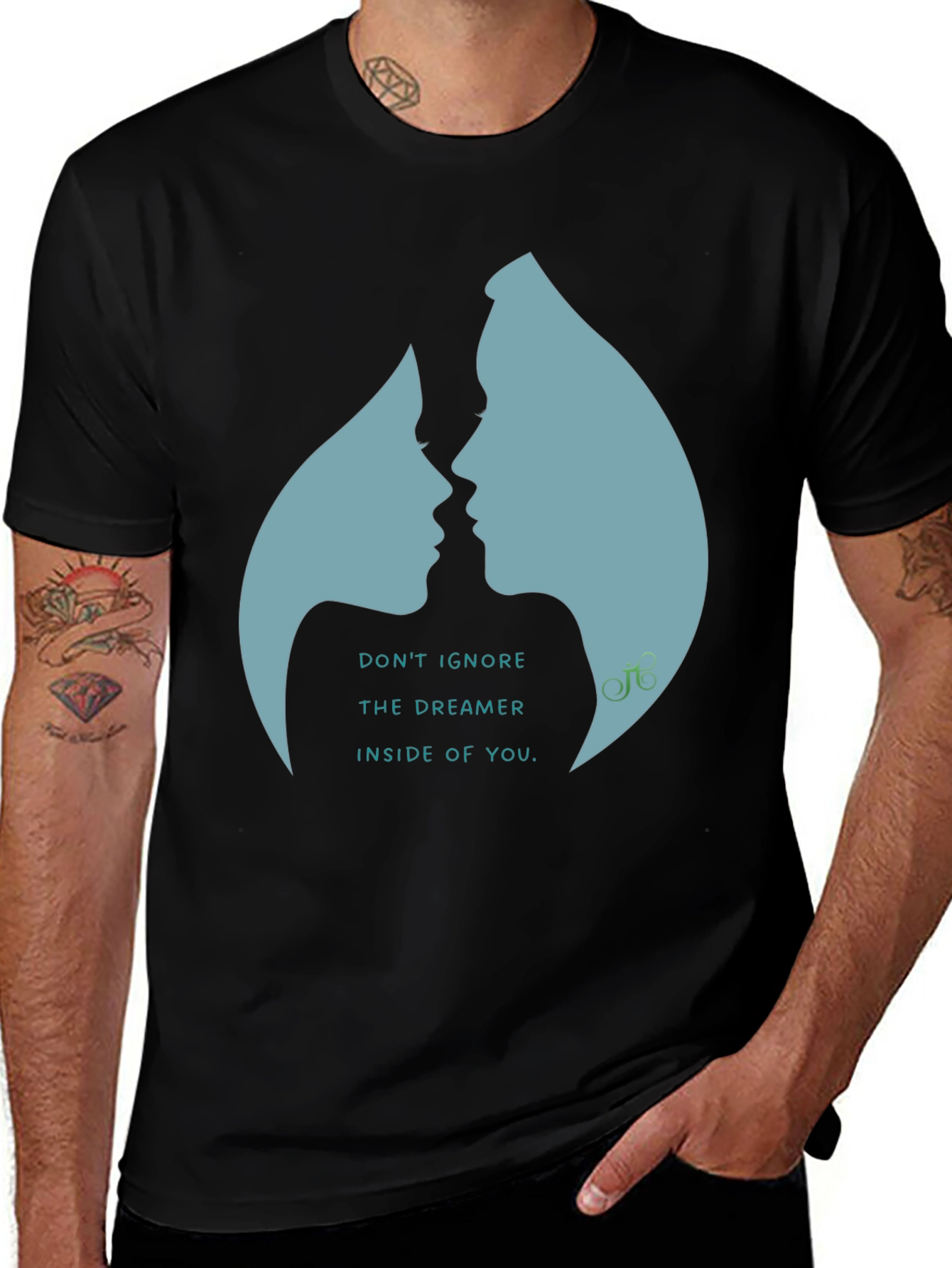 Dreamer Graphic Tee - Stylish Comfort
