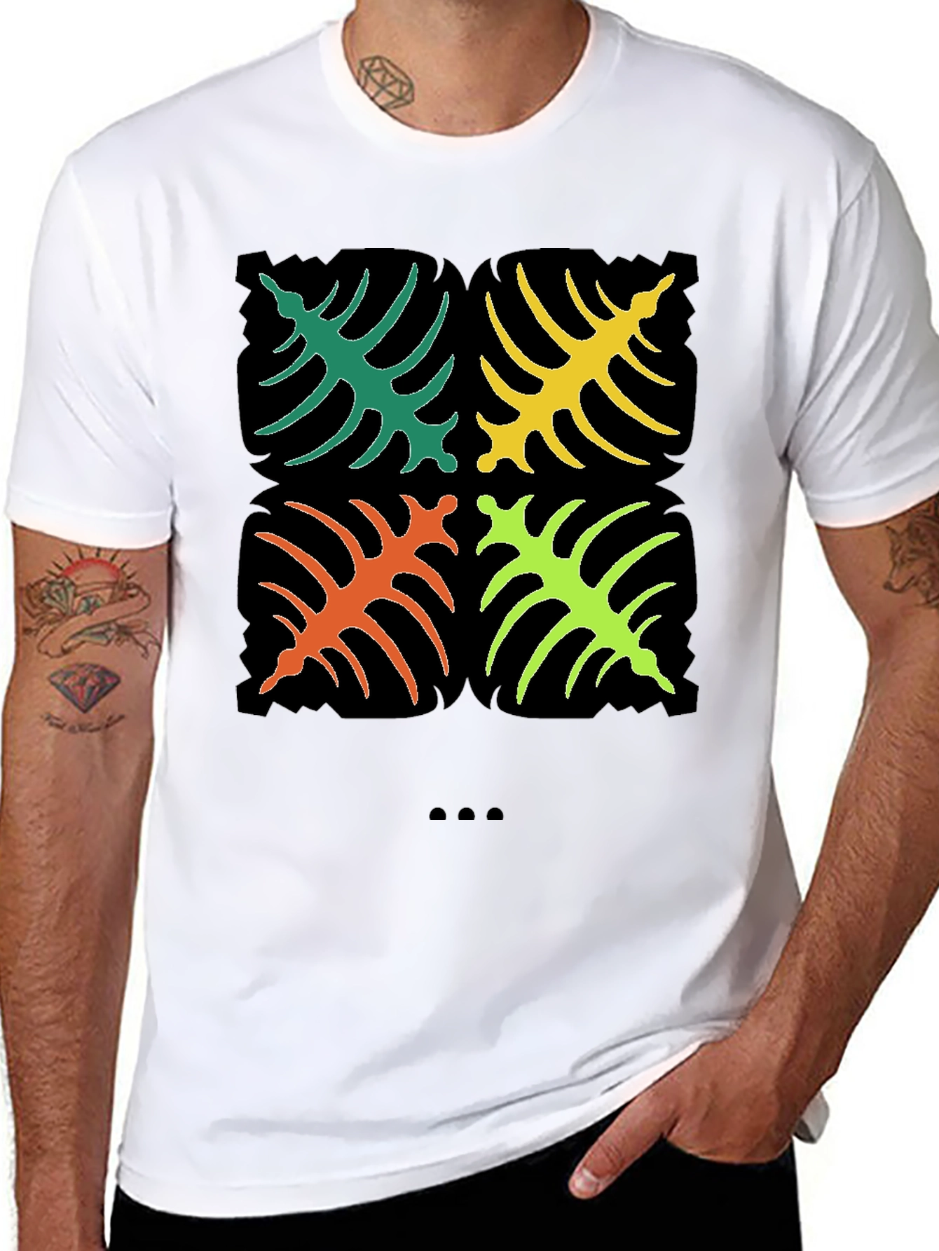 Tropical Leaf Design T-Shirt - Black