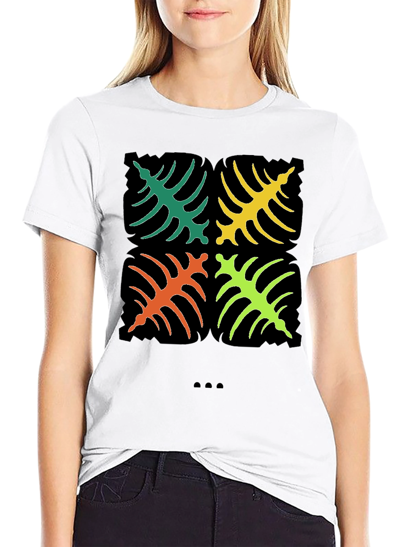 Tropical Leaf Design T-Shirt - Black