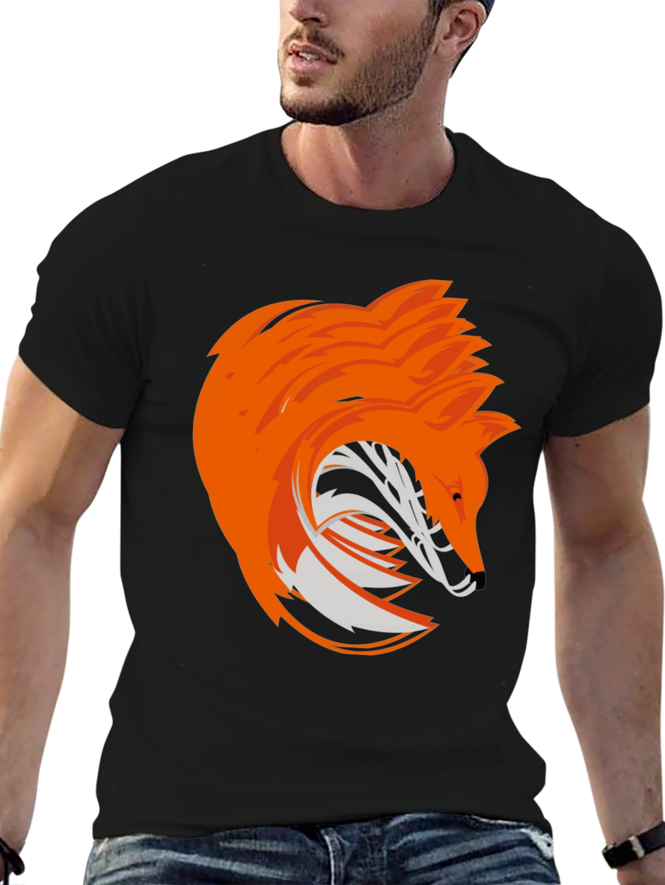 Stylized Fox Graphic Tee - Modern Animal Design