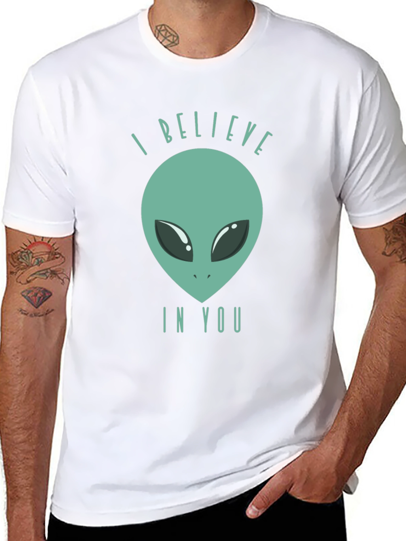 I Believe in You Alien Graphic T-Shirt - Black