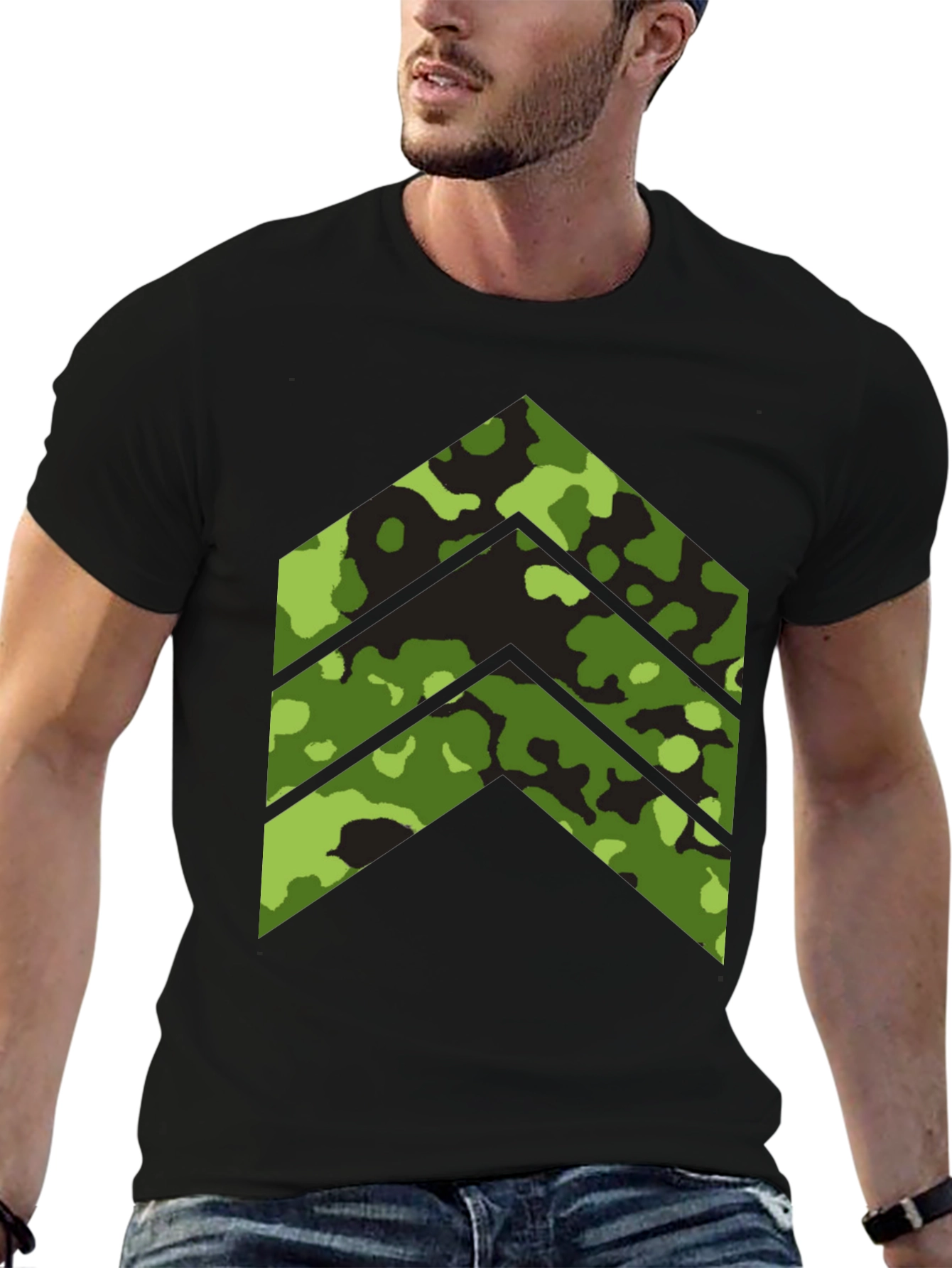 Camo Arrow Graphic Tee - Stylish Menswear
