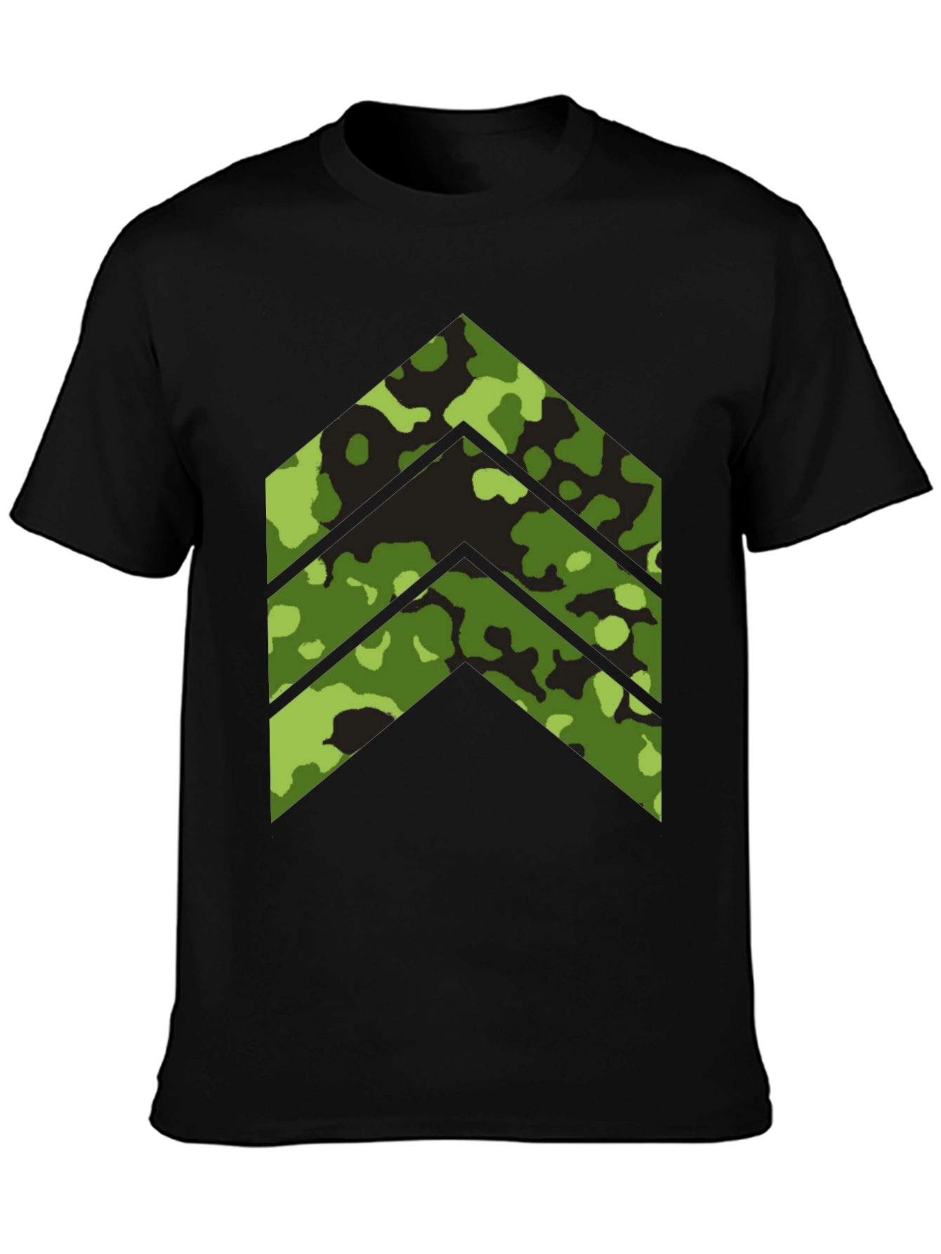 Camo Arrow Graphic Tee - Stylish Menswear