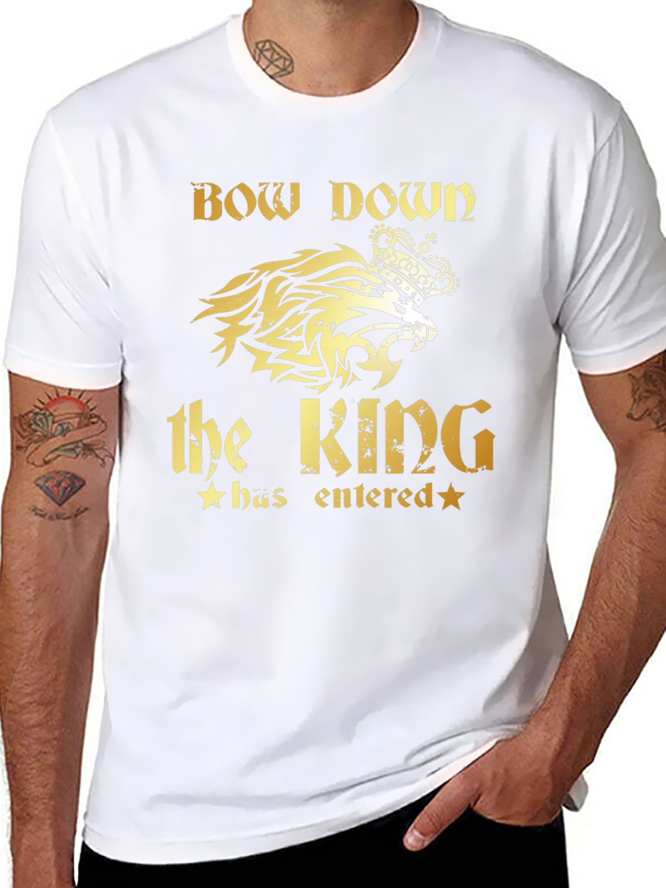 Bow Down the King Graphic Tee