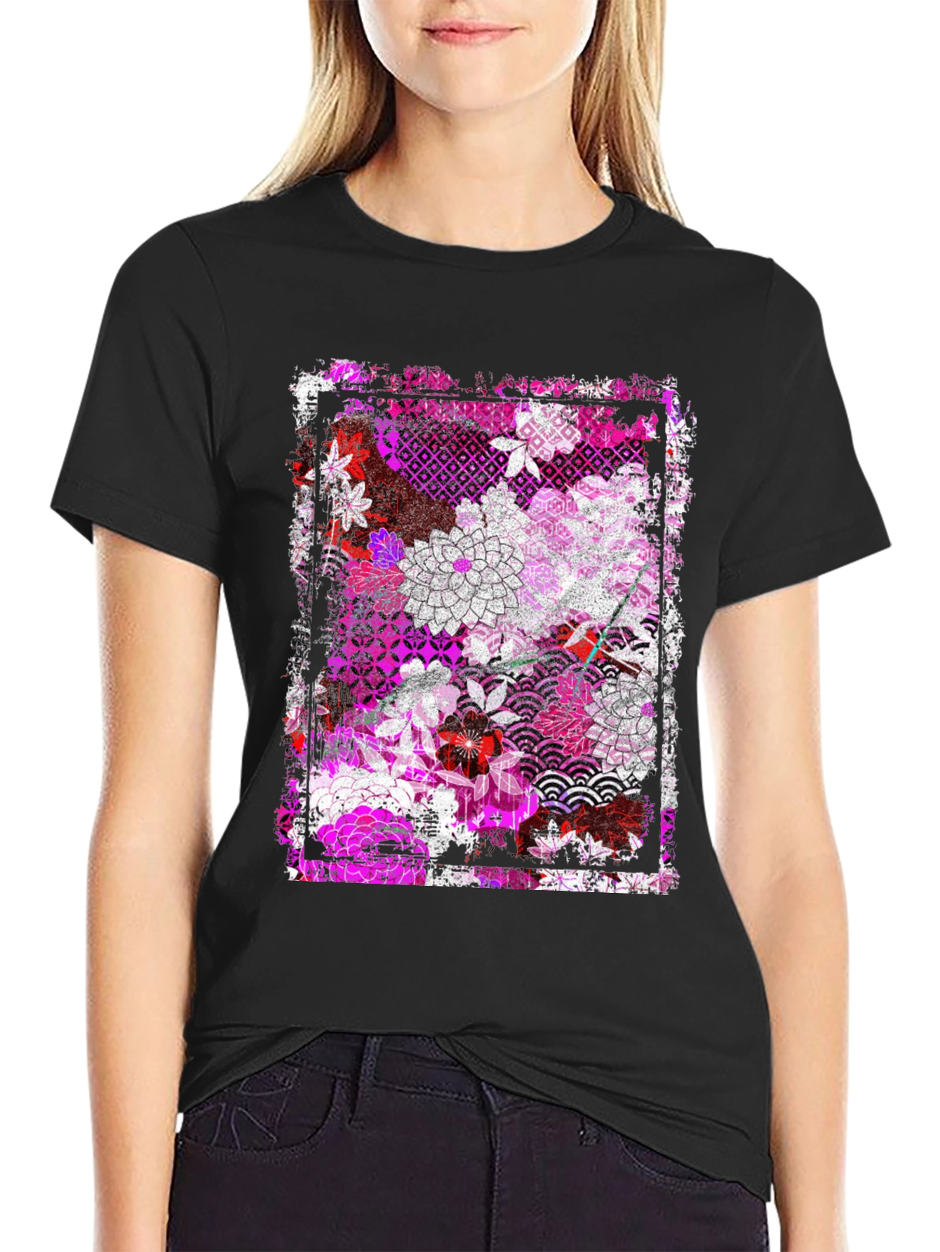 Floral Pattern Graphic Tee - Black