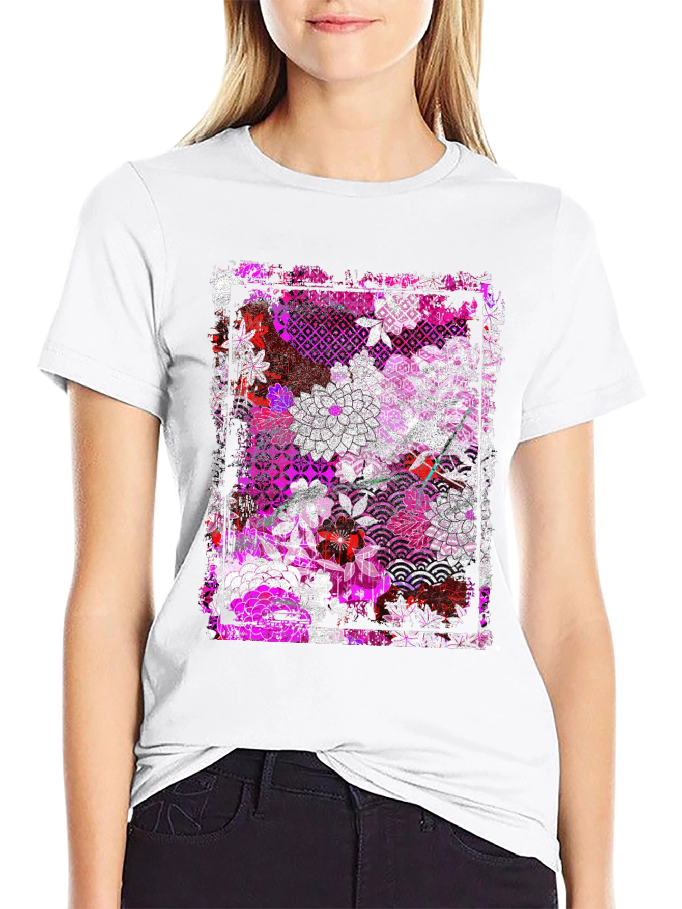 Floral Pattern Graphic Tee - Black