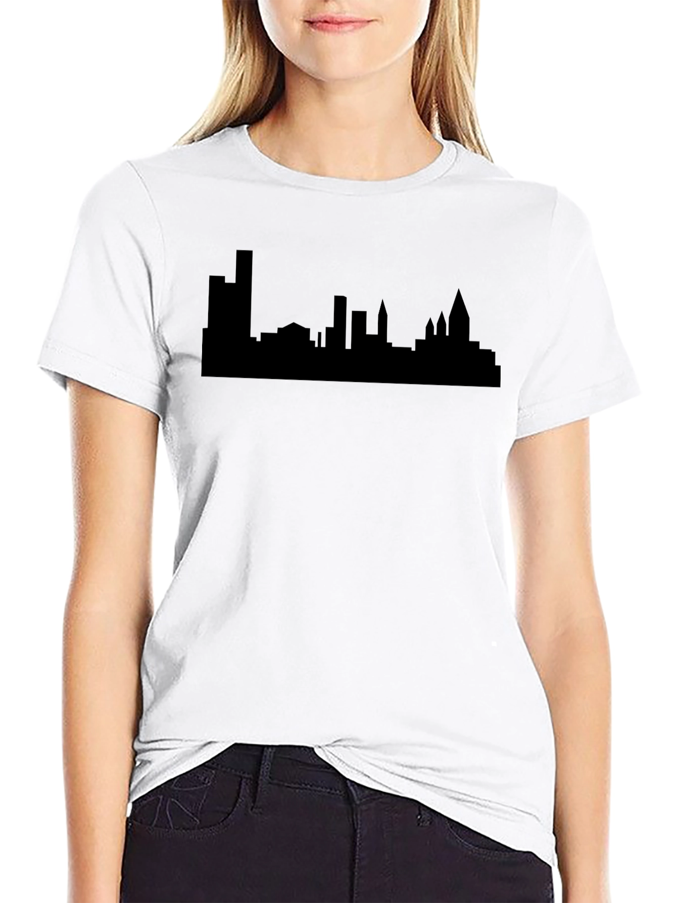 Cityscape Silhouette Graphic Tee - Modern Urban Style