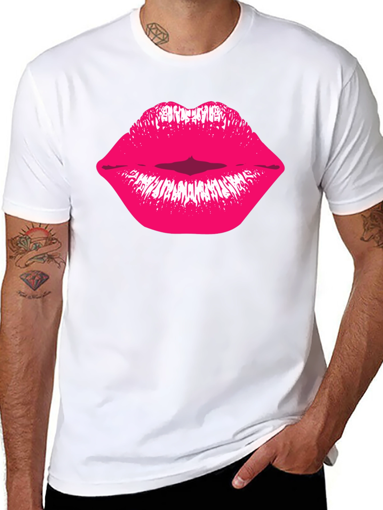 Kiss Lips Graphic Tee - Stylish Black Cotton T-Shirt