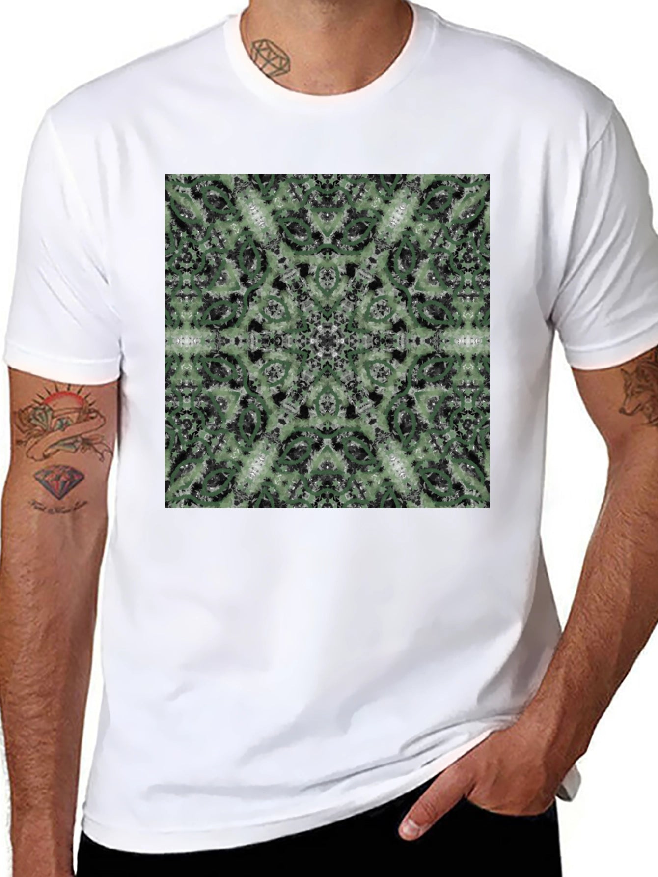 Kaleidoscope Pattern T-Shirt - Black