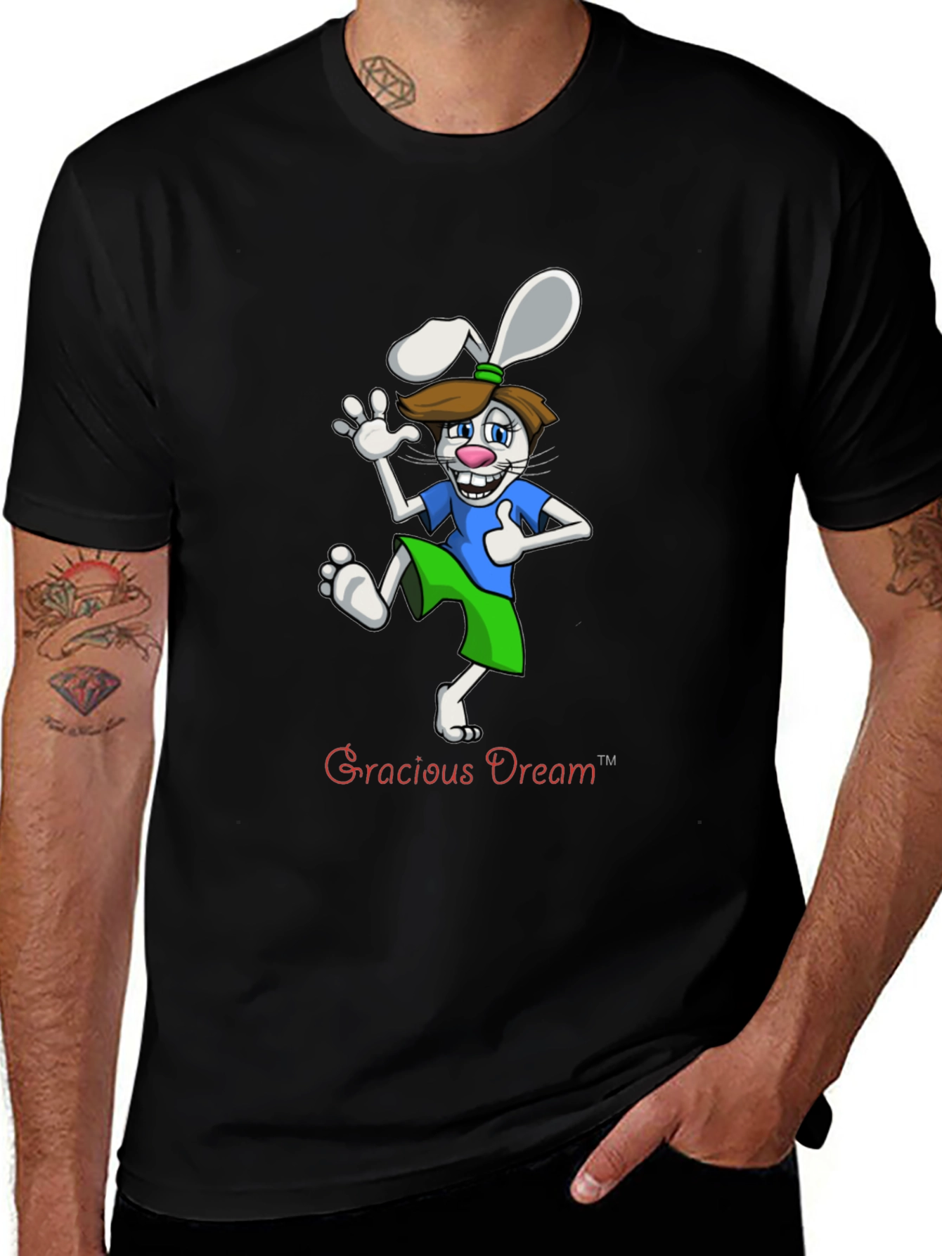 Gracious Dream Black Graphic Tee