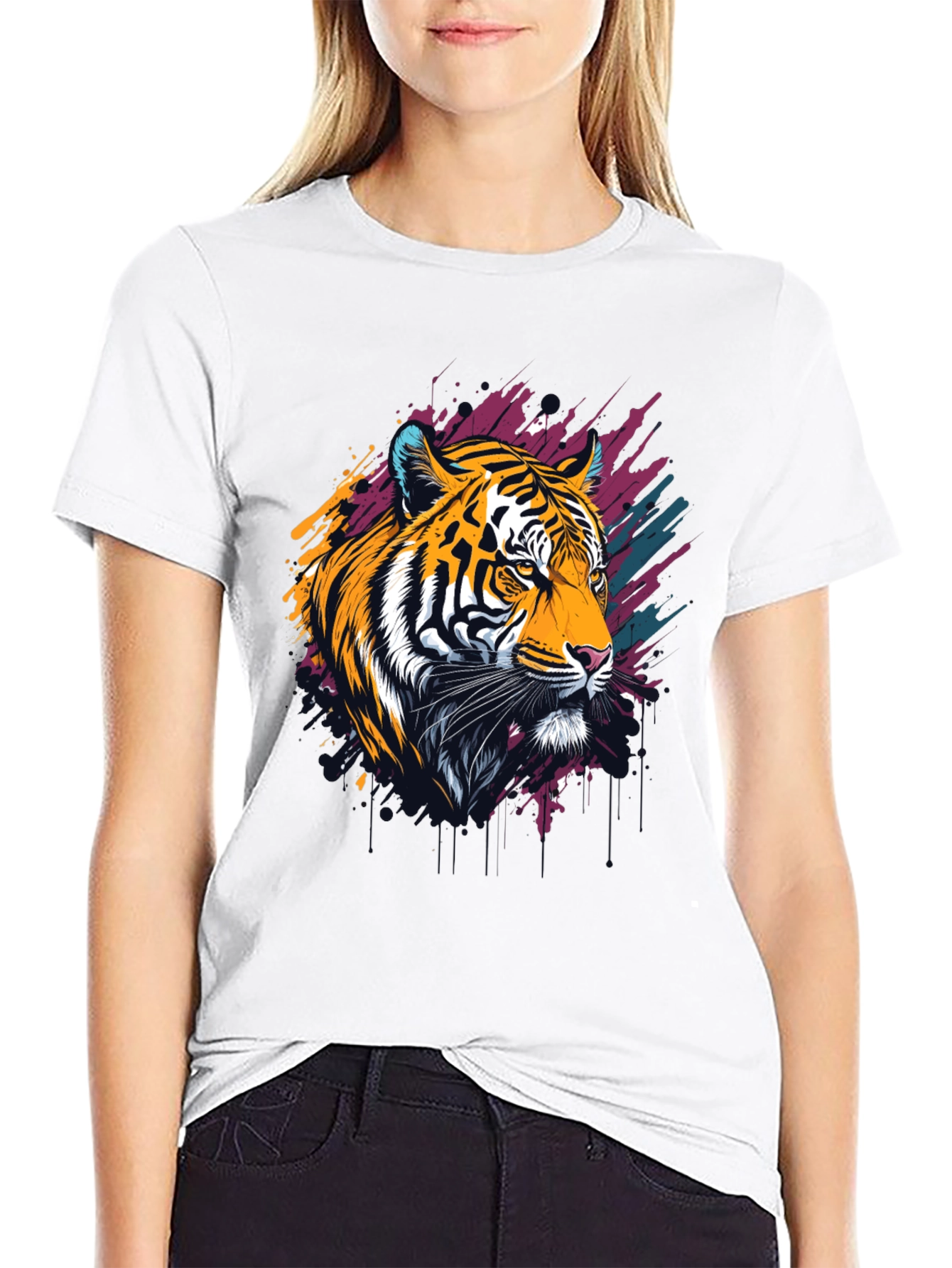 Tiger Graphic Tee - Bold Artistic Design