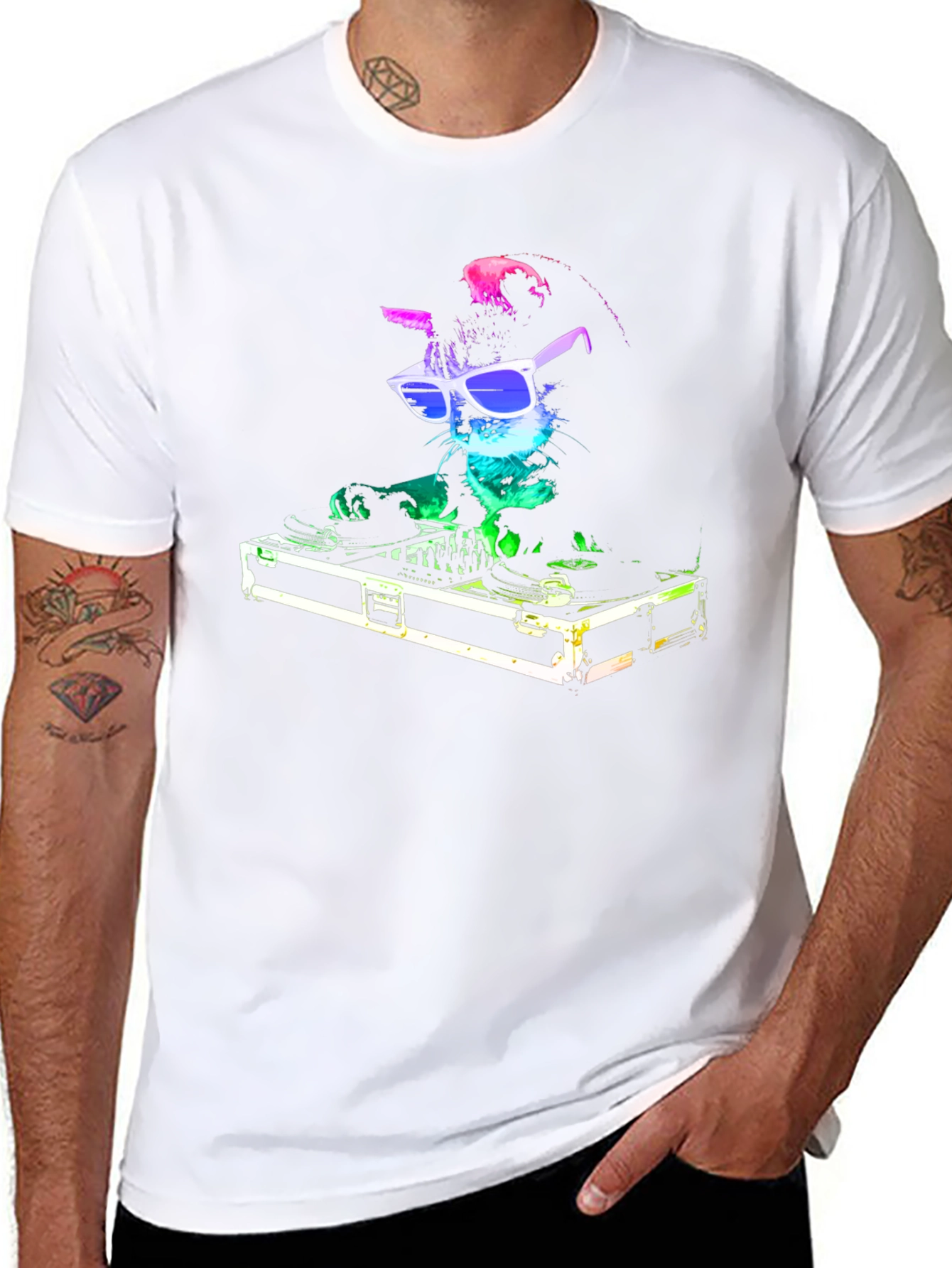 DJ Cat Graphic Tee - Cool Black T-Shirt