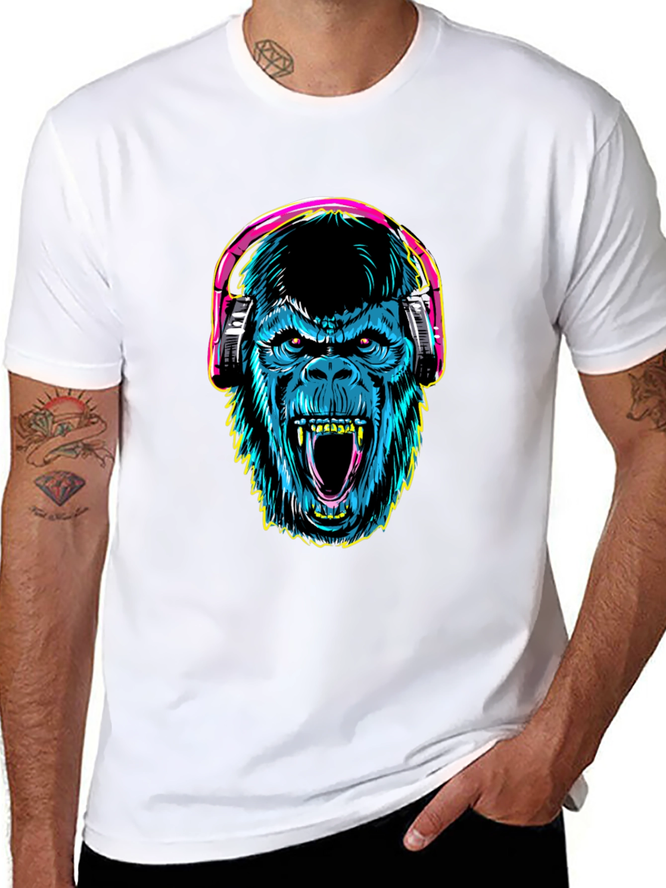 Gorilla Headphone Graphic T-Shirt - Cool Streetwear Style