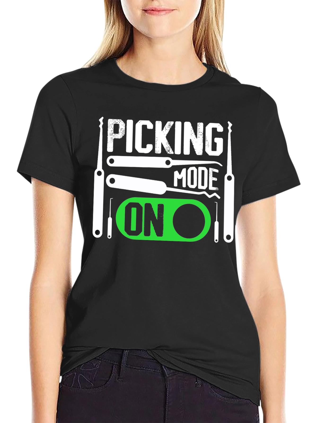 Picking Mode On Graphic T-Shirt