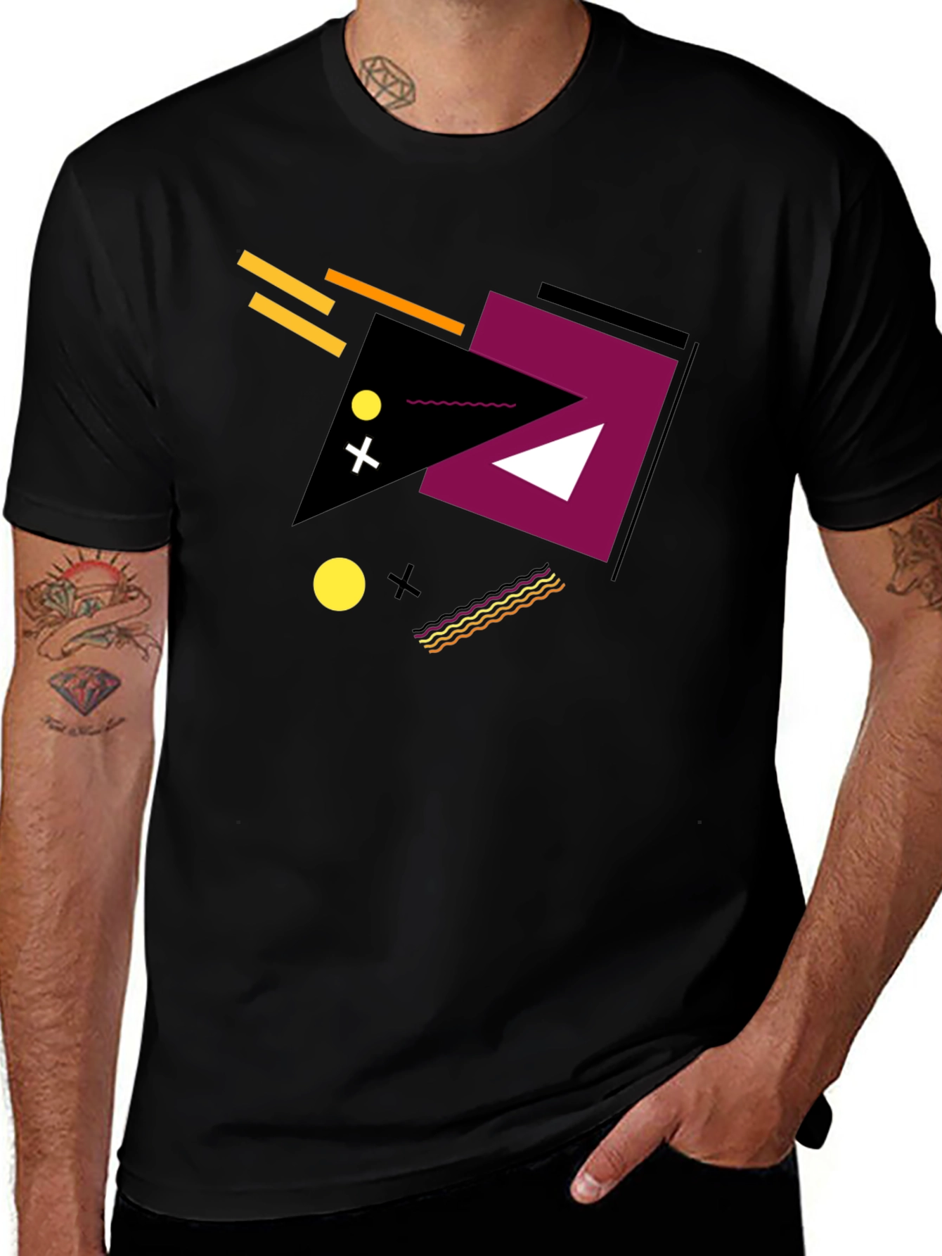 Geometric Design Tee - Modern Black Graphic T-Shirt