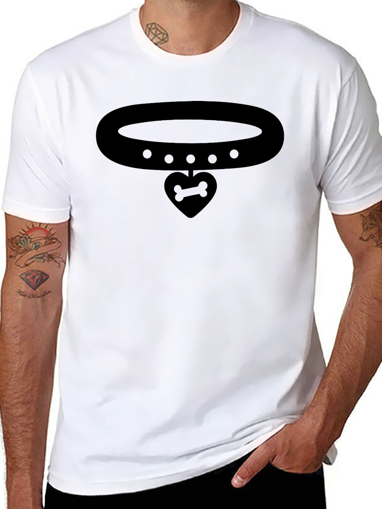 Bone Heart Pendant Collar Graphic Black T-Shirt