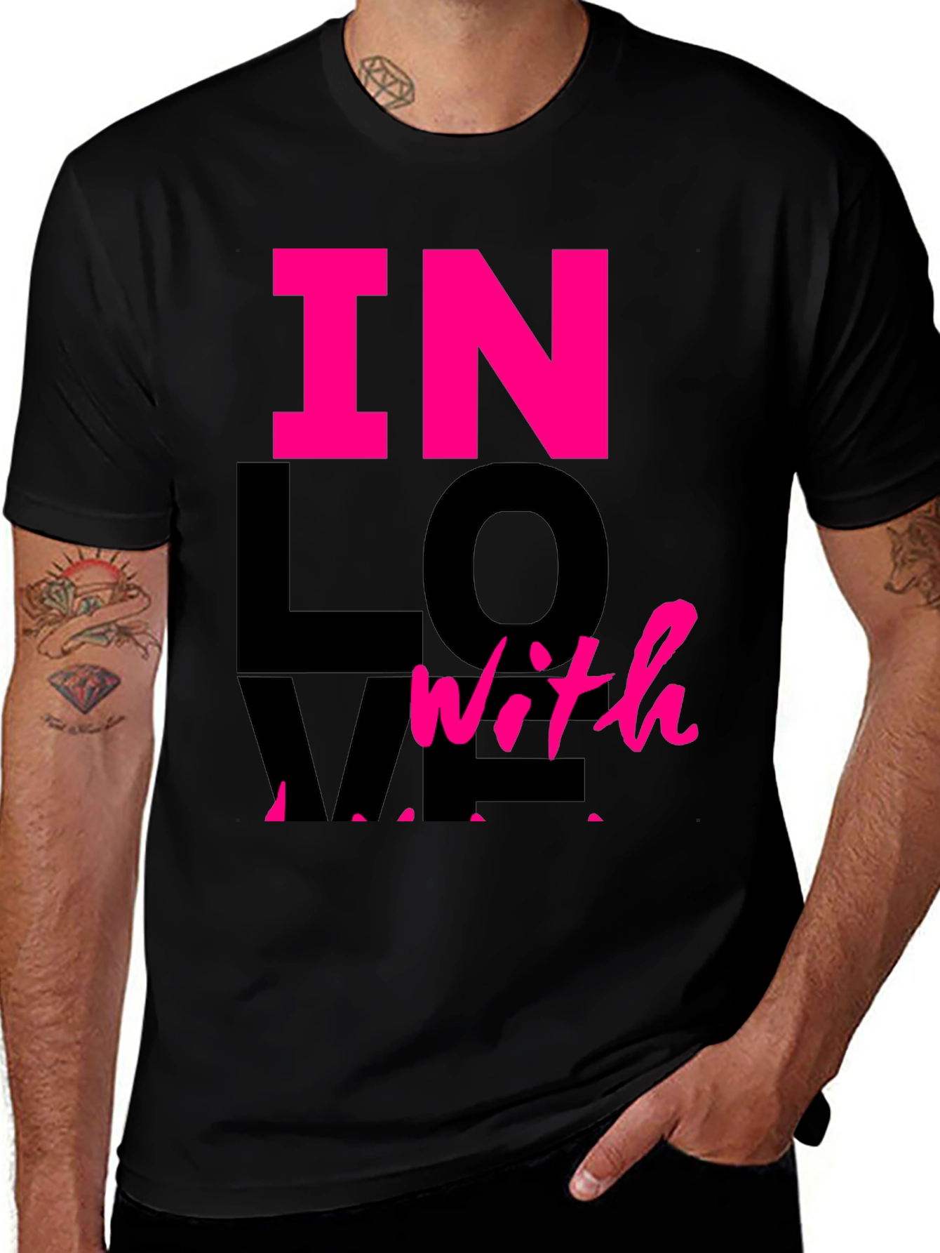 In Love With Me Graphic Tee - Black