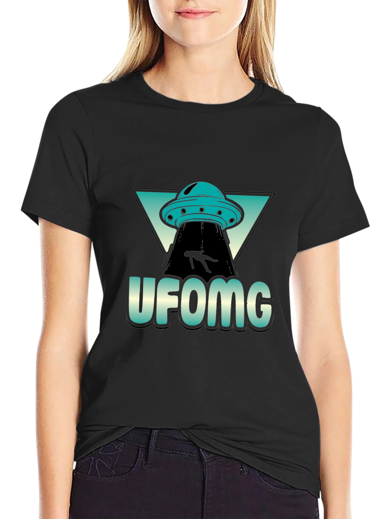 UFO Abduction Graphic T-Shirt - UFOMG Design