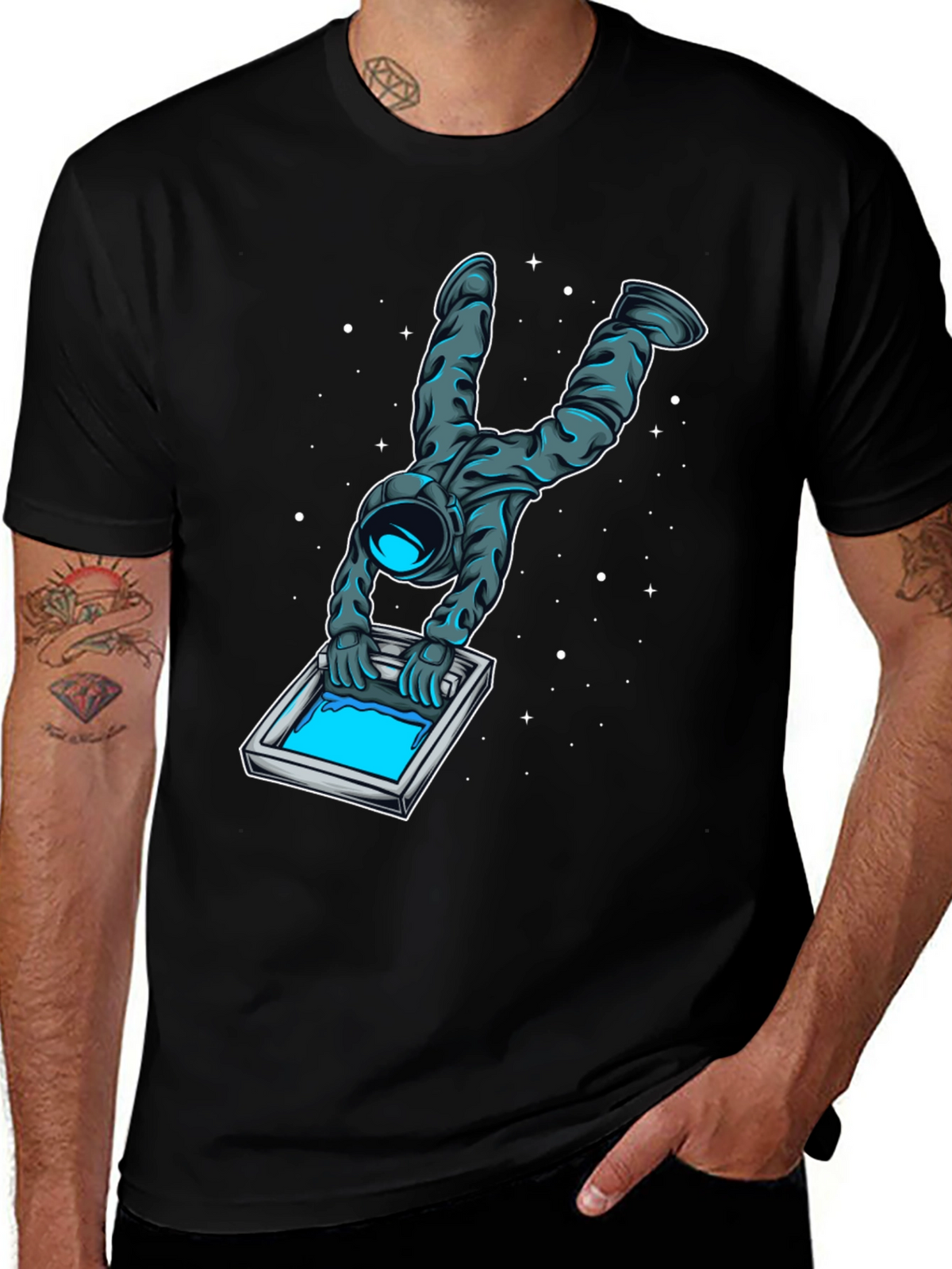 Astronaut Screen Printing T-Shirt - Unique Graphic Tee