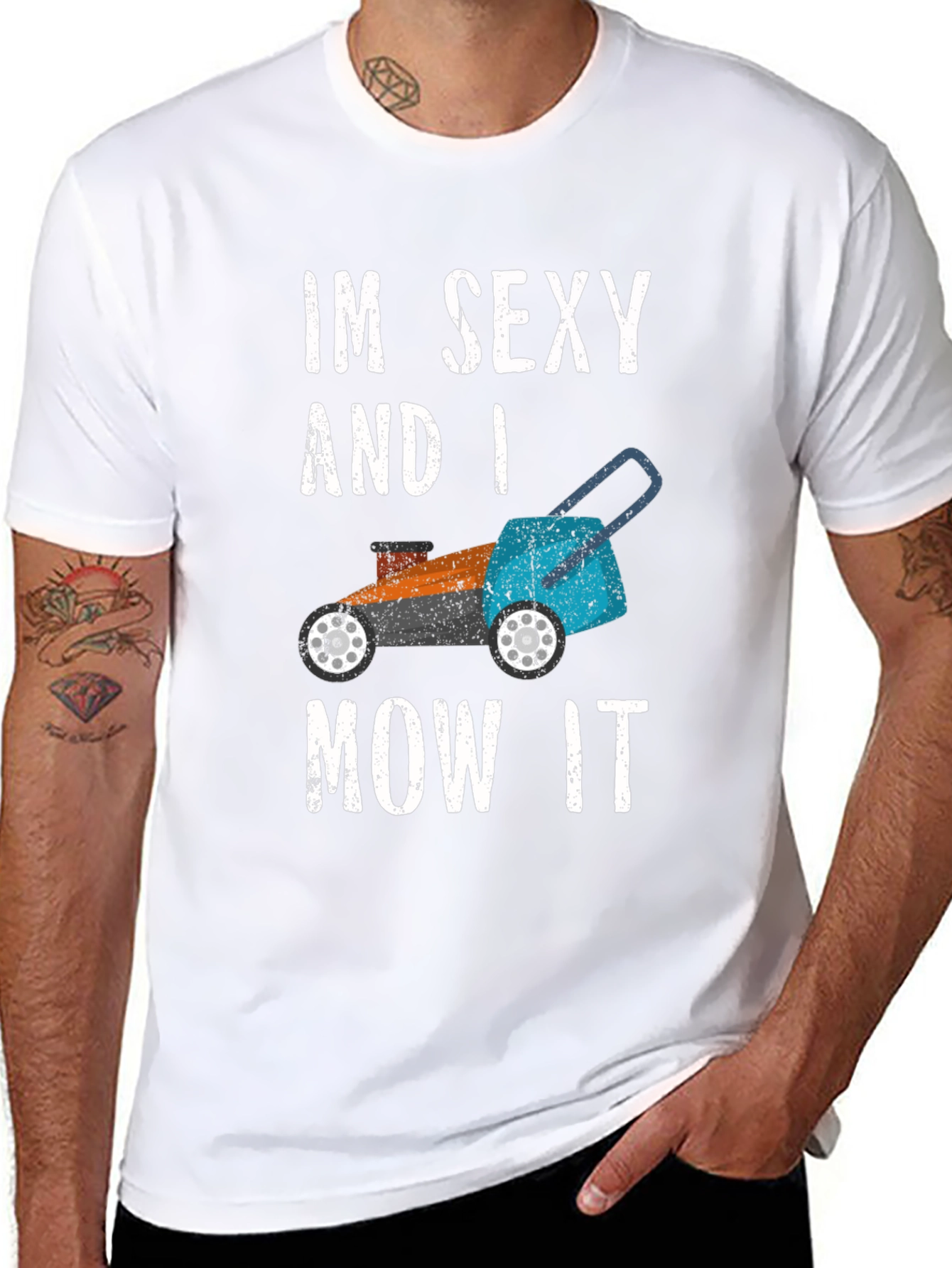 Im Sexy and I Mow It Graphic T-Shirt
