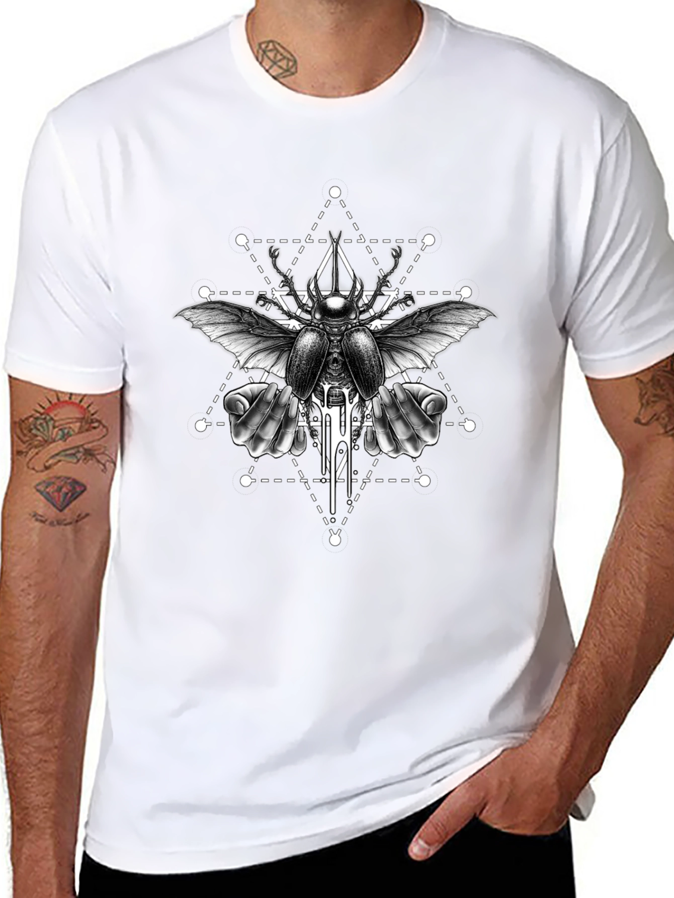 Geometric Beetle Graphic Tee - Black