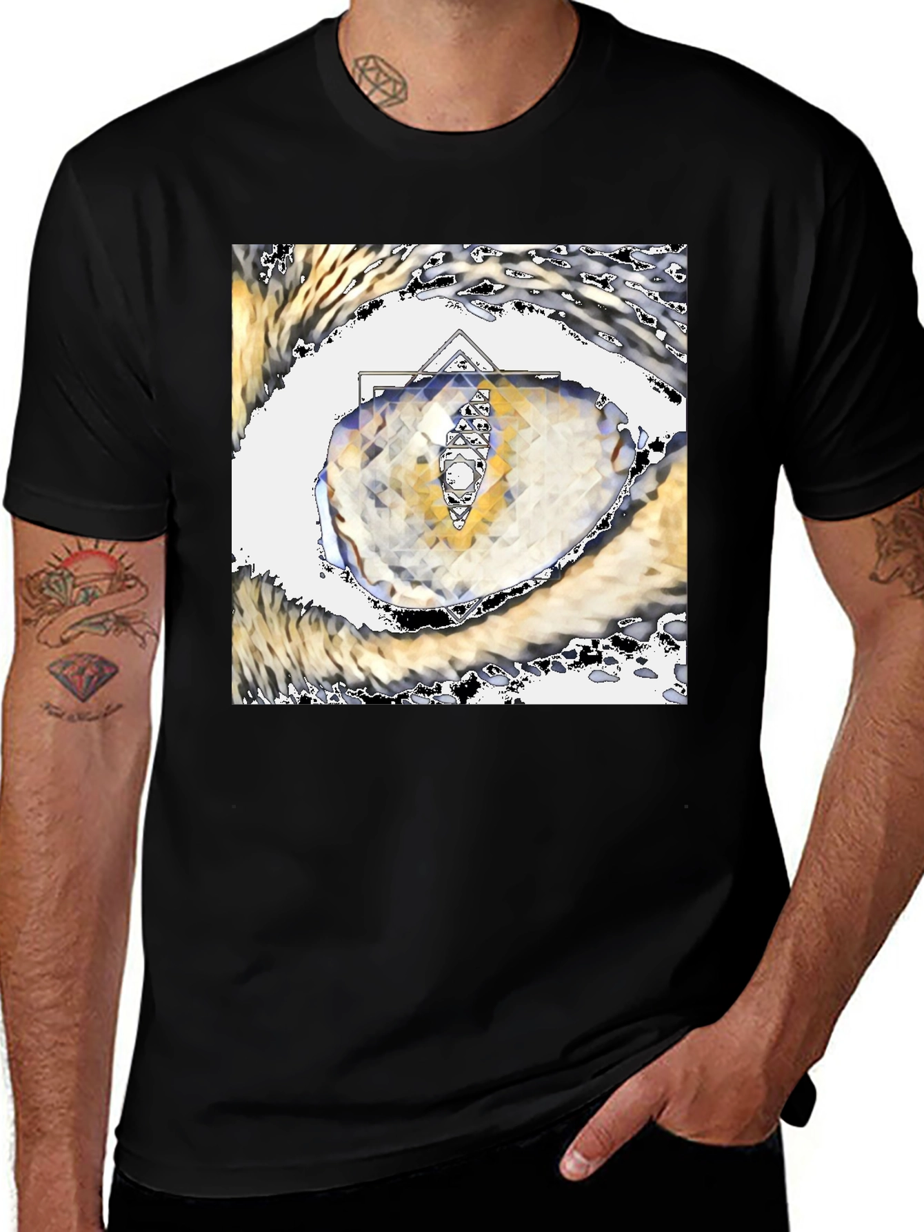 Abstract Eye Graphic Tee - Unique Artistic Design