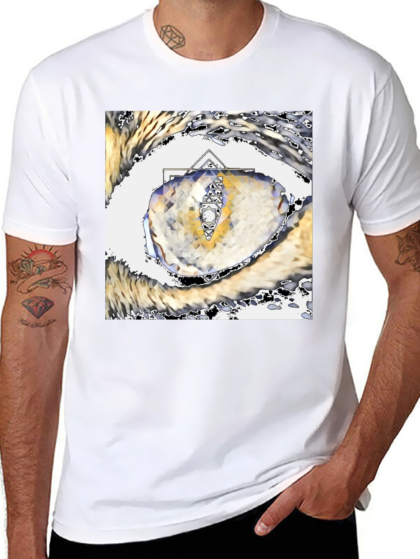 Abstract Eye Graphic Tee - Unique Artistic Design