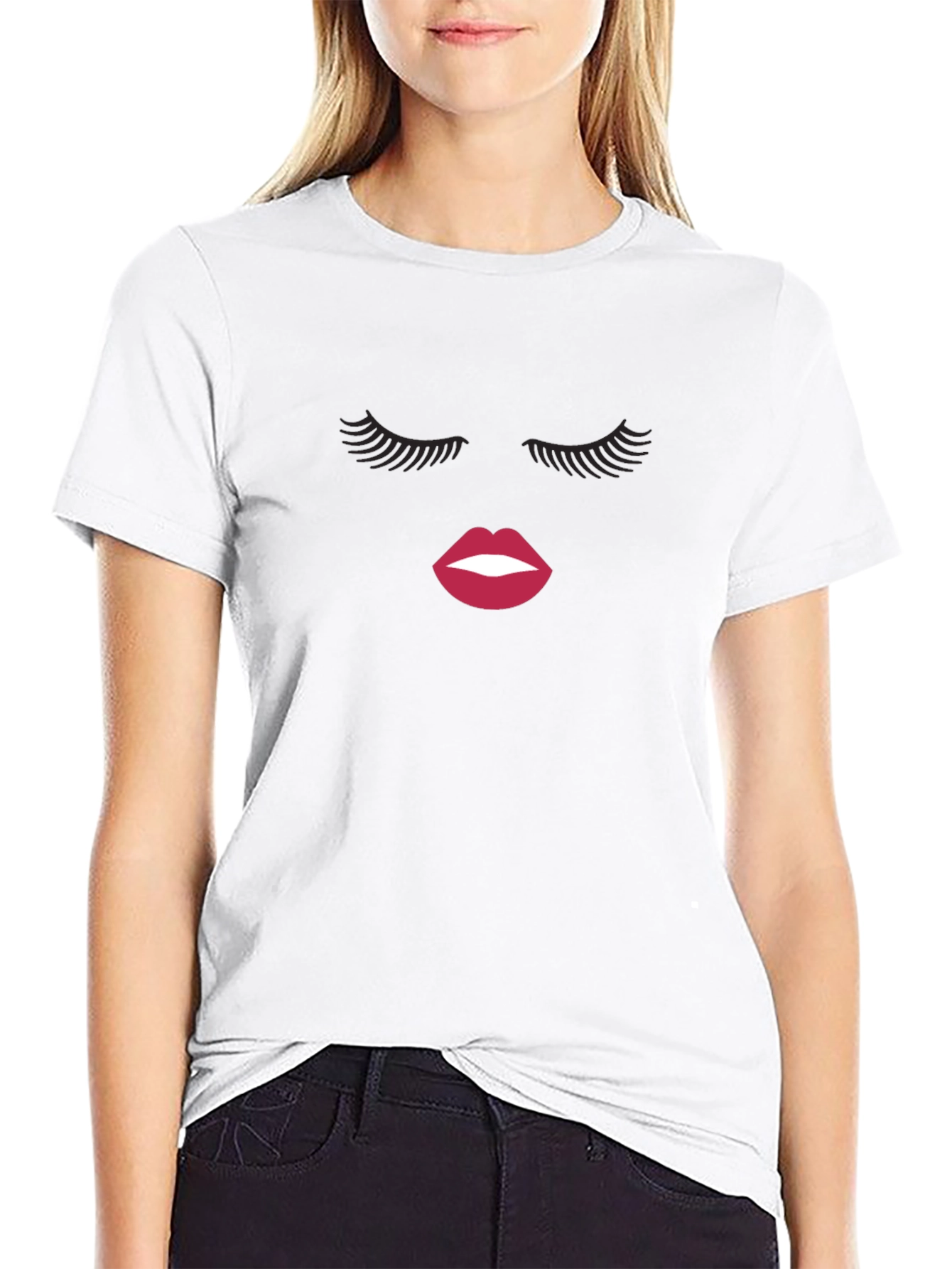 Glam Wink Graphic Tee - Stylish Black T-Shirt