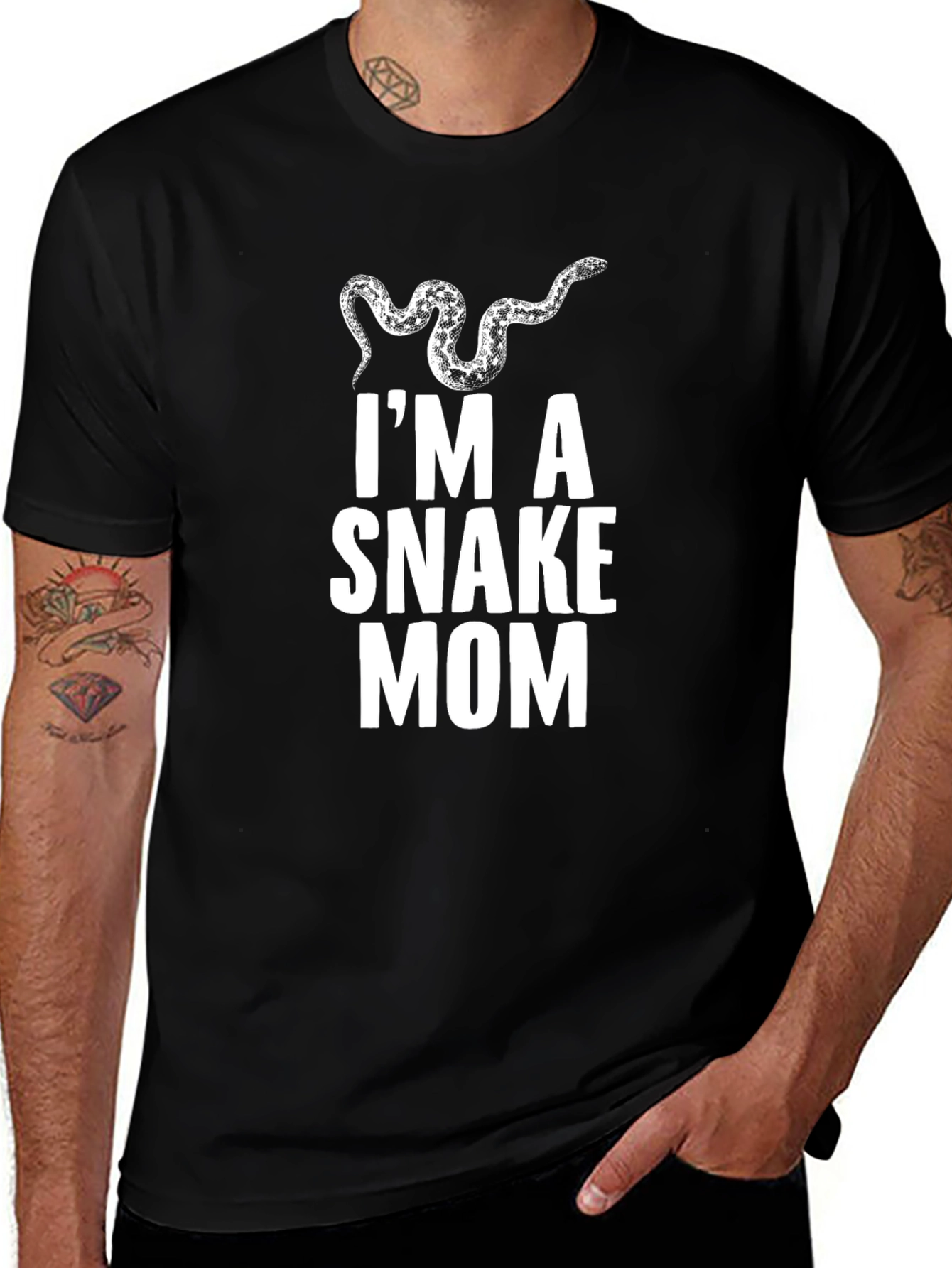 Im a Snake Mom Graphic T-Shirt - Black