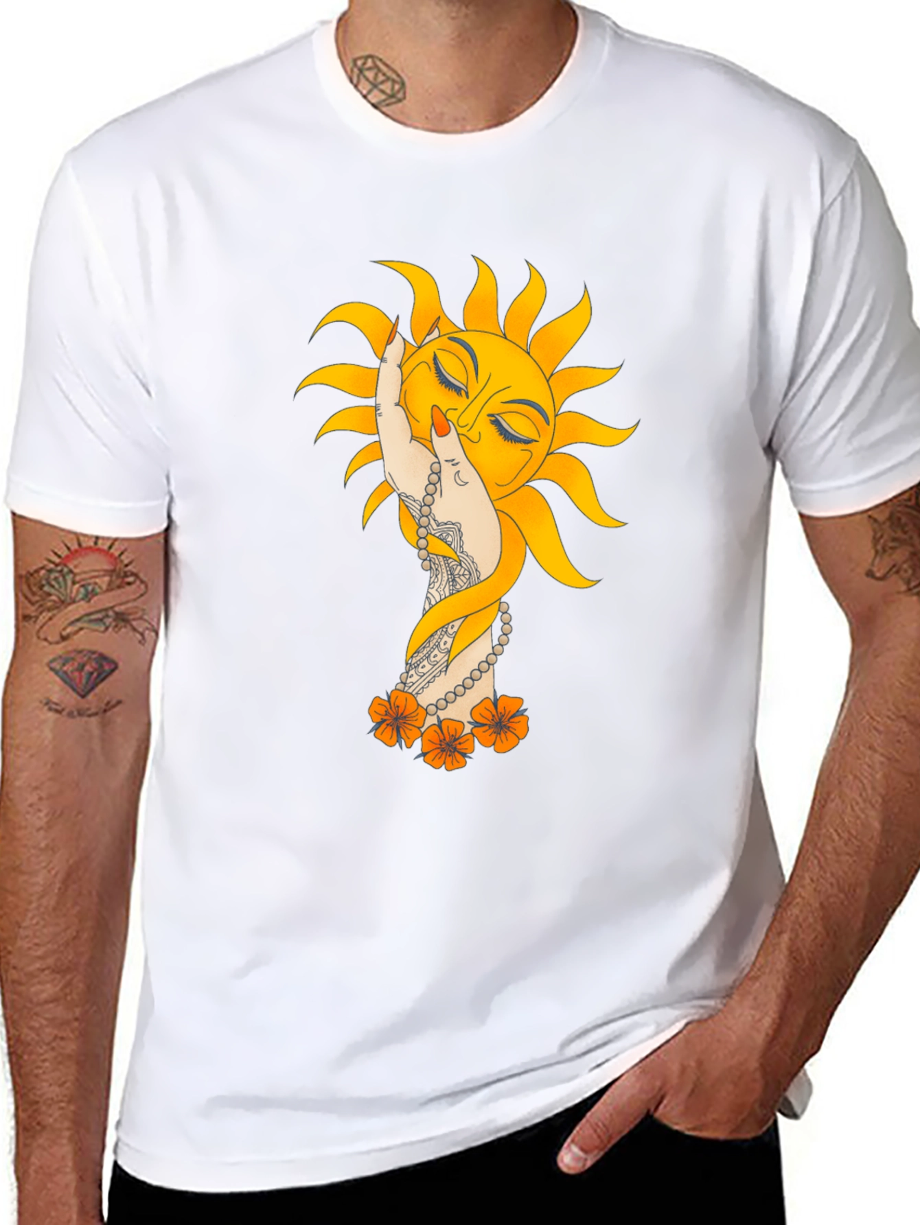 Sun Hand Graphic Tee - Stylish Black T-Shirt