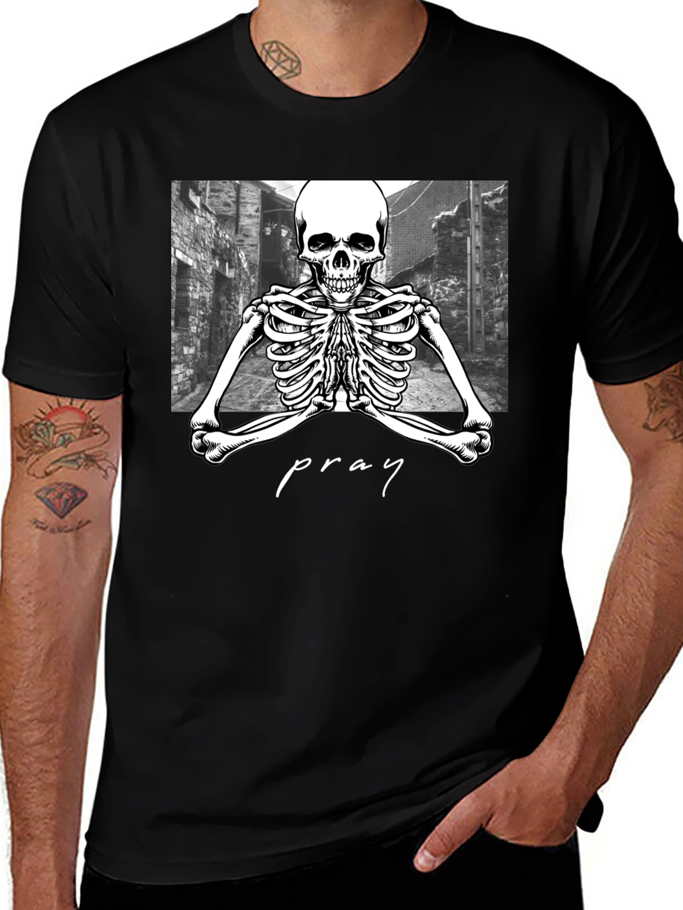 Praying Skeleton Graphic Tee - Stylish Streetwear
