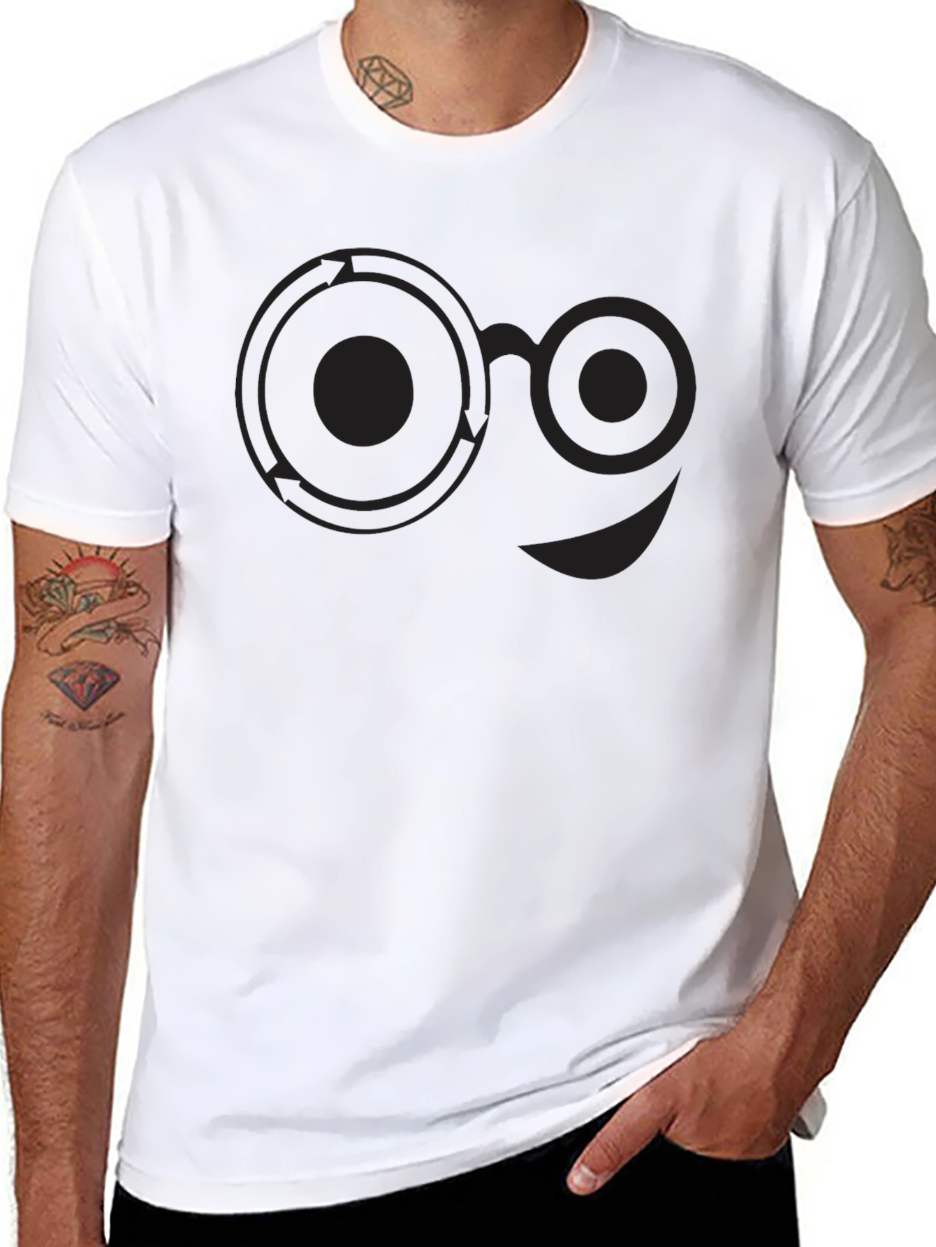 Abstract Smiley Face Graphic Black T-Shirt