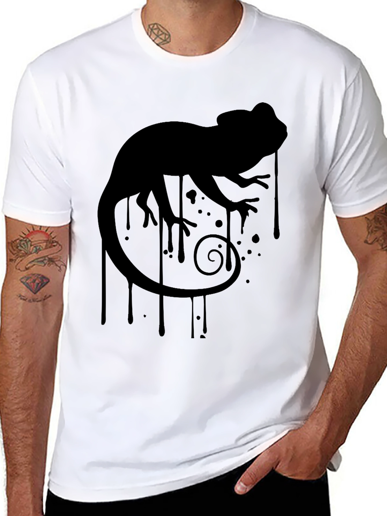 Chameleon Silhouette Graphic Tee - Black