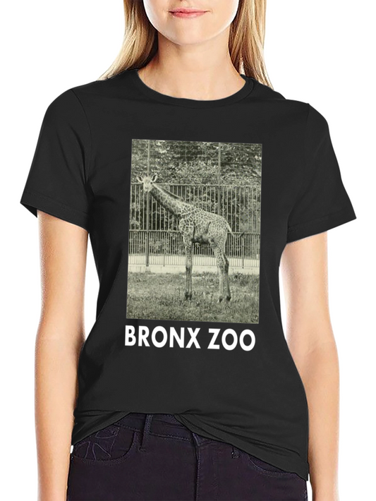 Bronx Zoo Giraffe Graphic Tee - Black