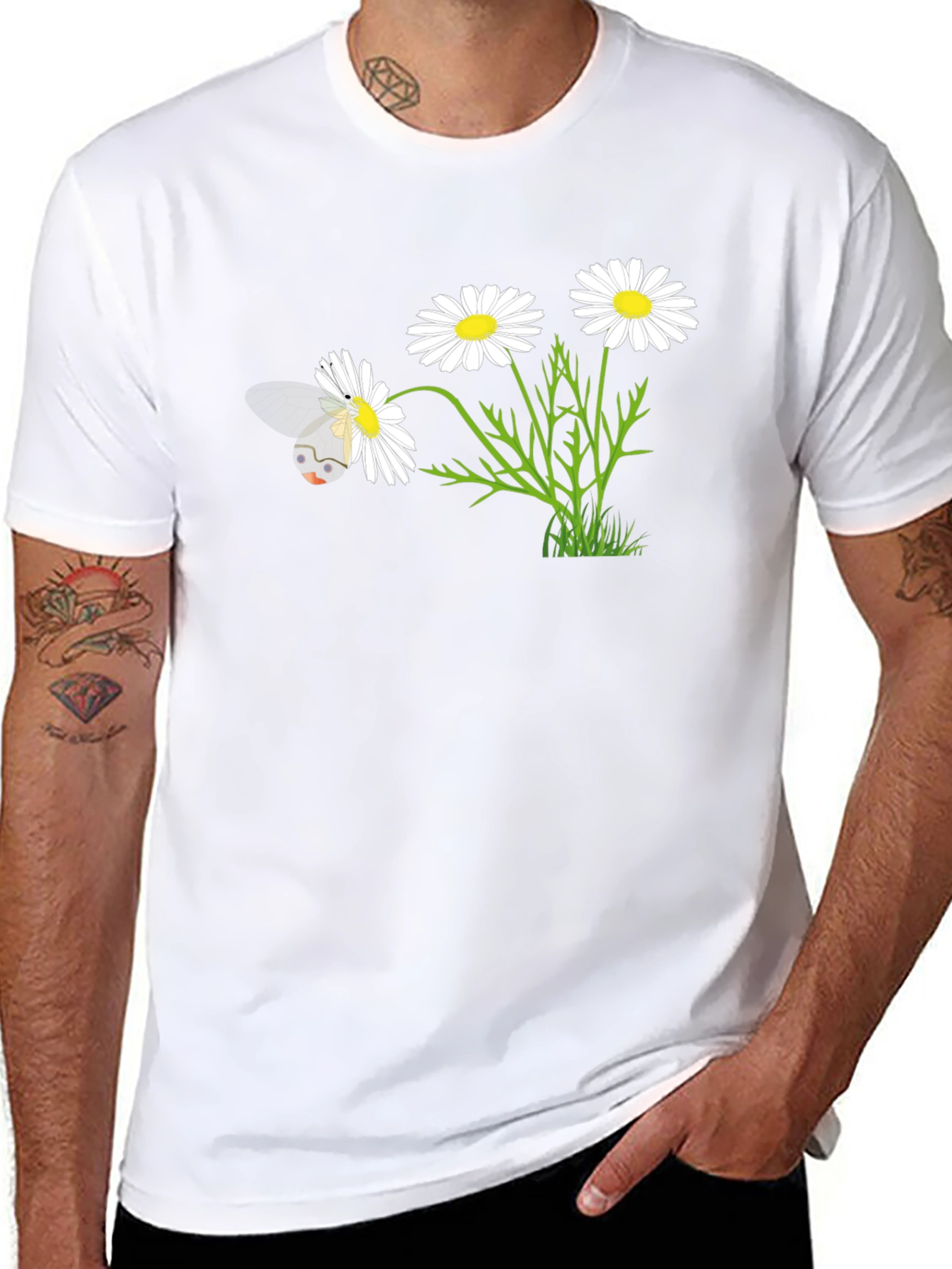 Daisy Bee Graphic T-Shirt - Black Cotton Blend