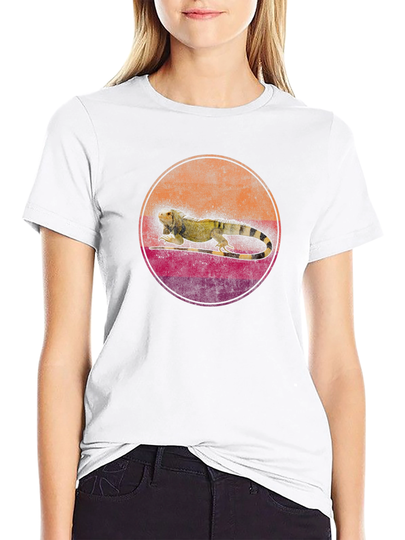 Retro Iguana Graphic Tee - Cool Reptile Design
