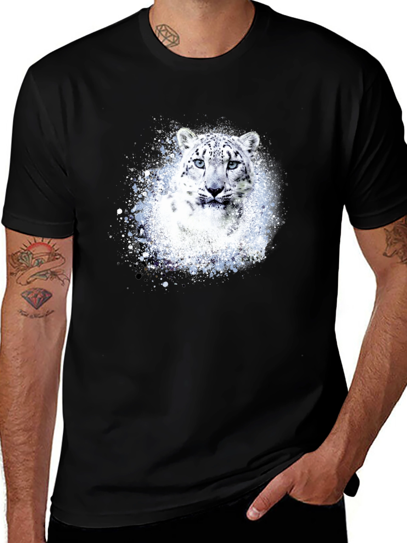 Snow Leopard Graphic Print Black T-Shirt