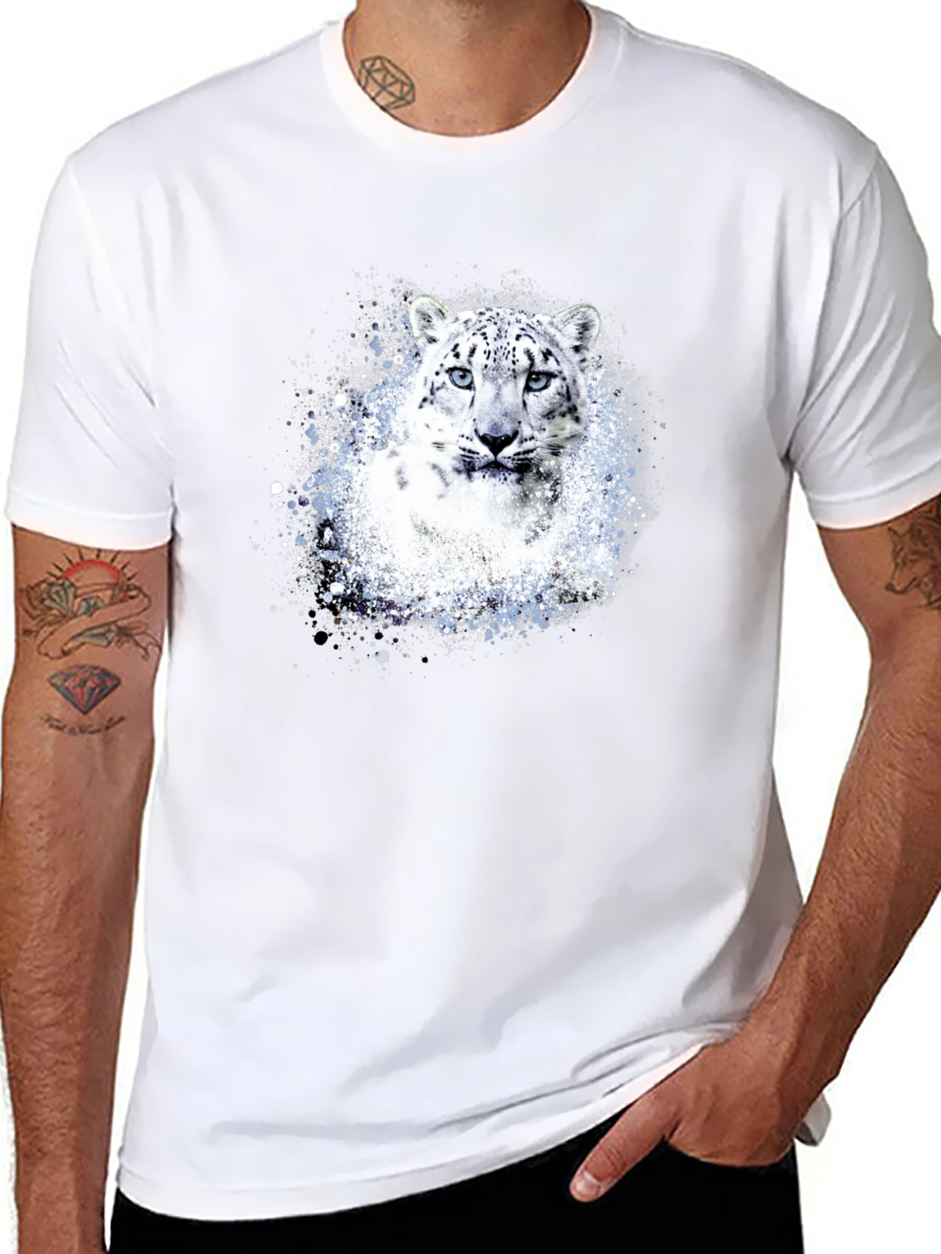 Snow Leopard Graphic Print Black T-Shirt