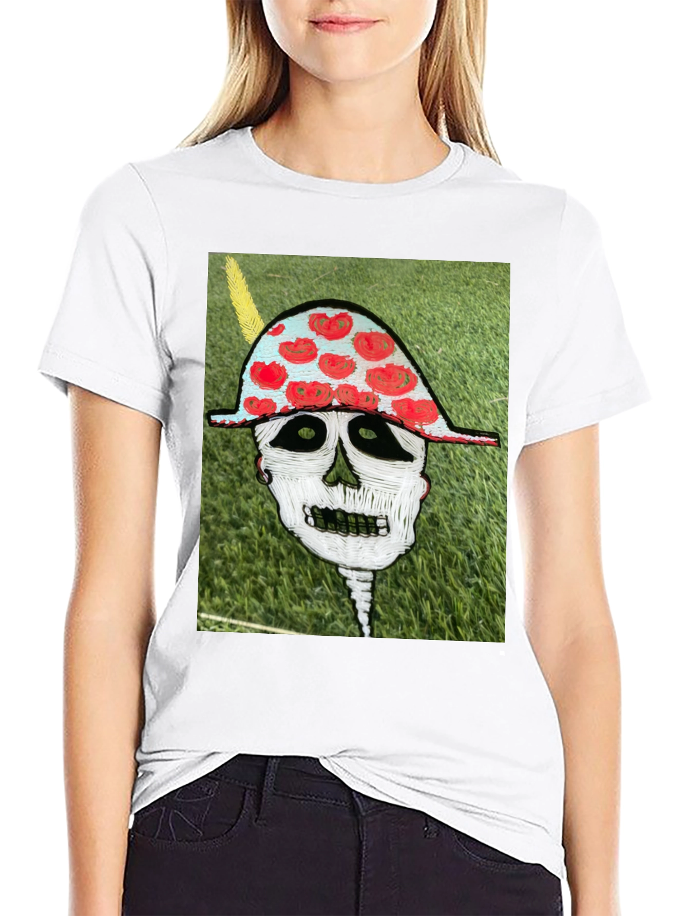 Skull Art Graphic Tee - Unique Design