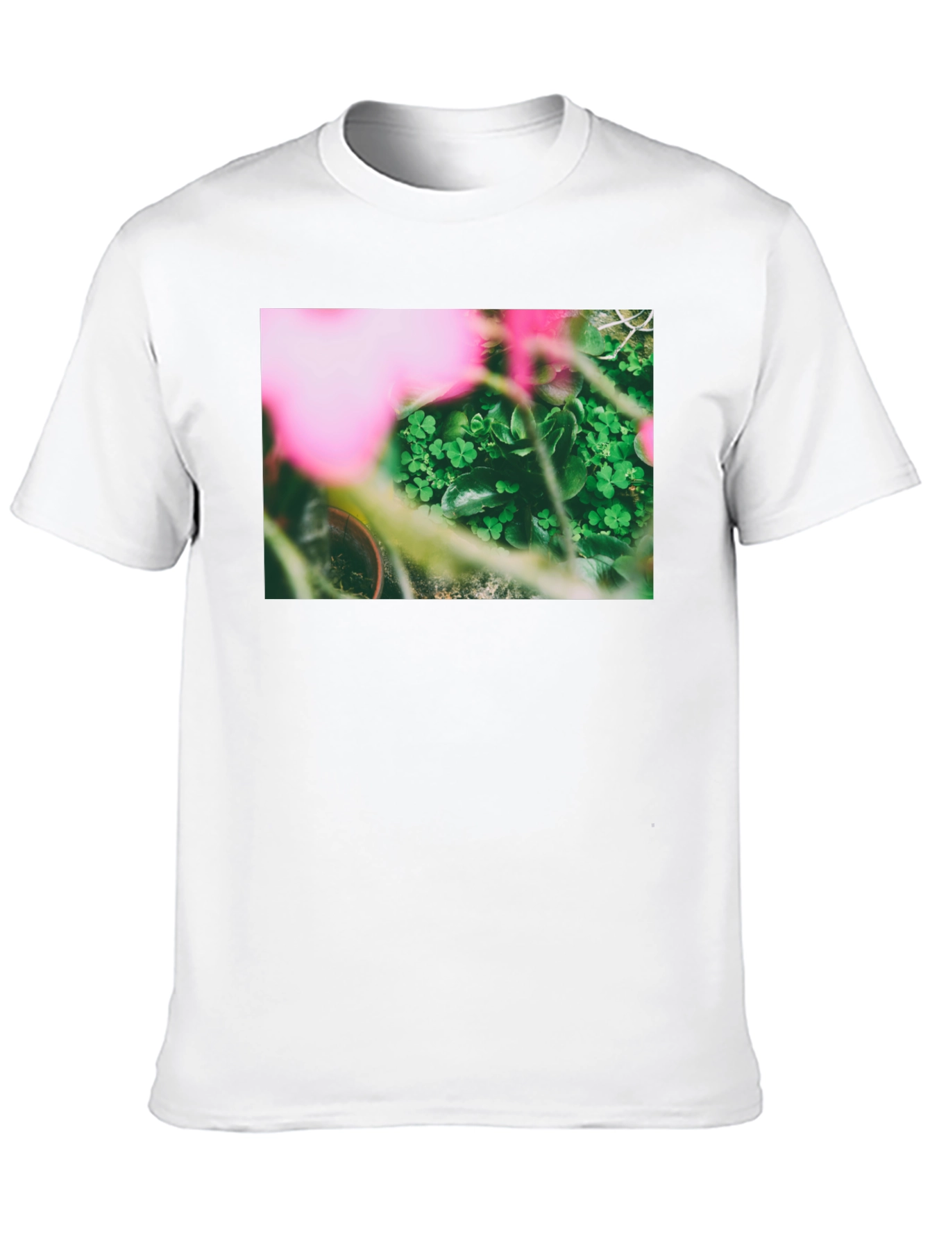 Clover Garden Graphic Tee - Stylish Comfort