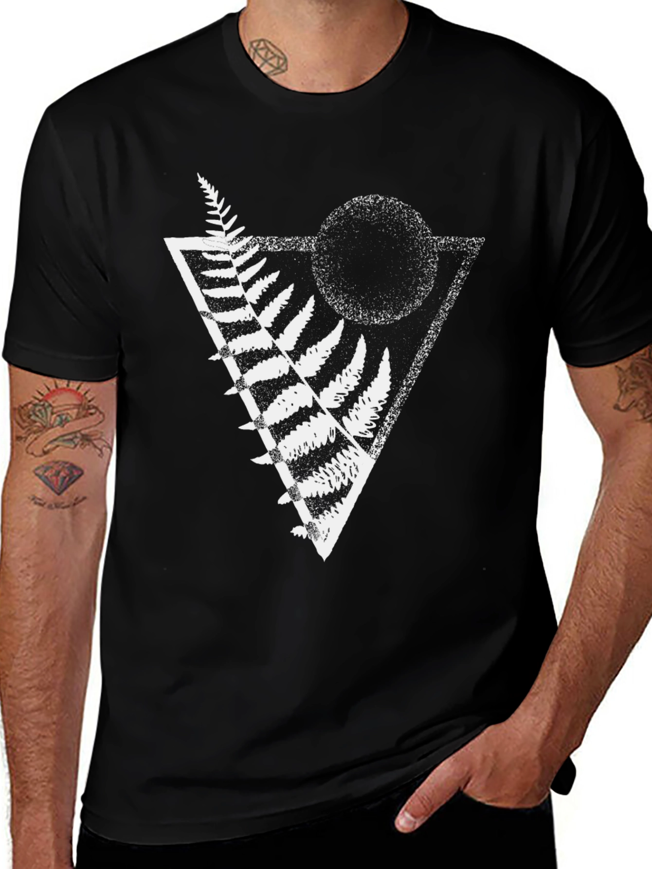 Geometric Fern Graphic Tee - Stylish Menswear