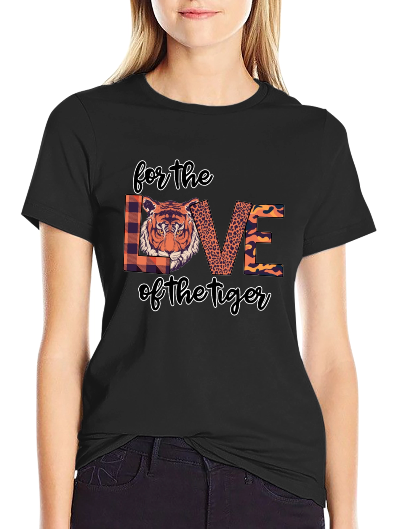 Tiger Love Graphic Tee - Black T-Shirt